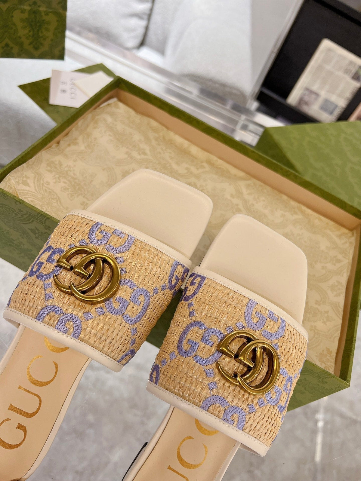 GG EXCLUSIVE SLIDE SANDAL IVORY SEDGE