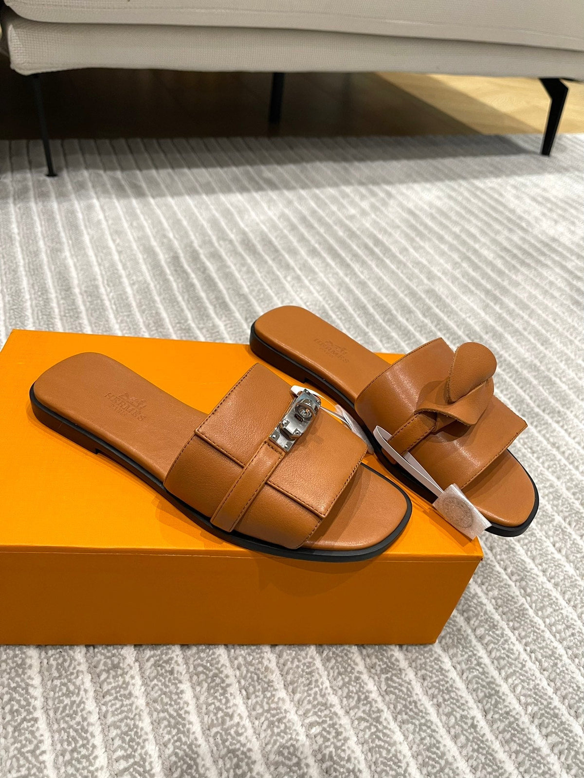 GABRIEL SANDAL CARAMEL CALFSKIN