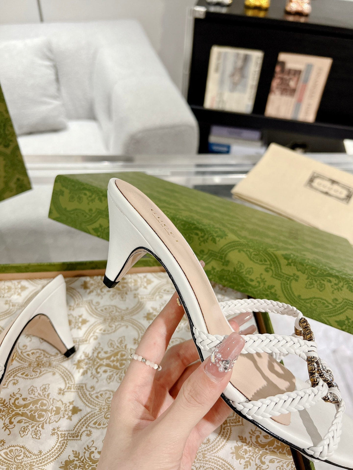 GG CRYSTAL MID - HEEL WHITE CALFSKIN