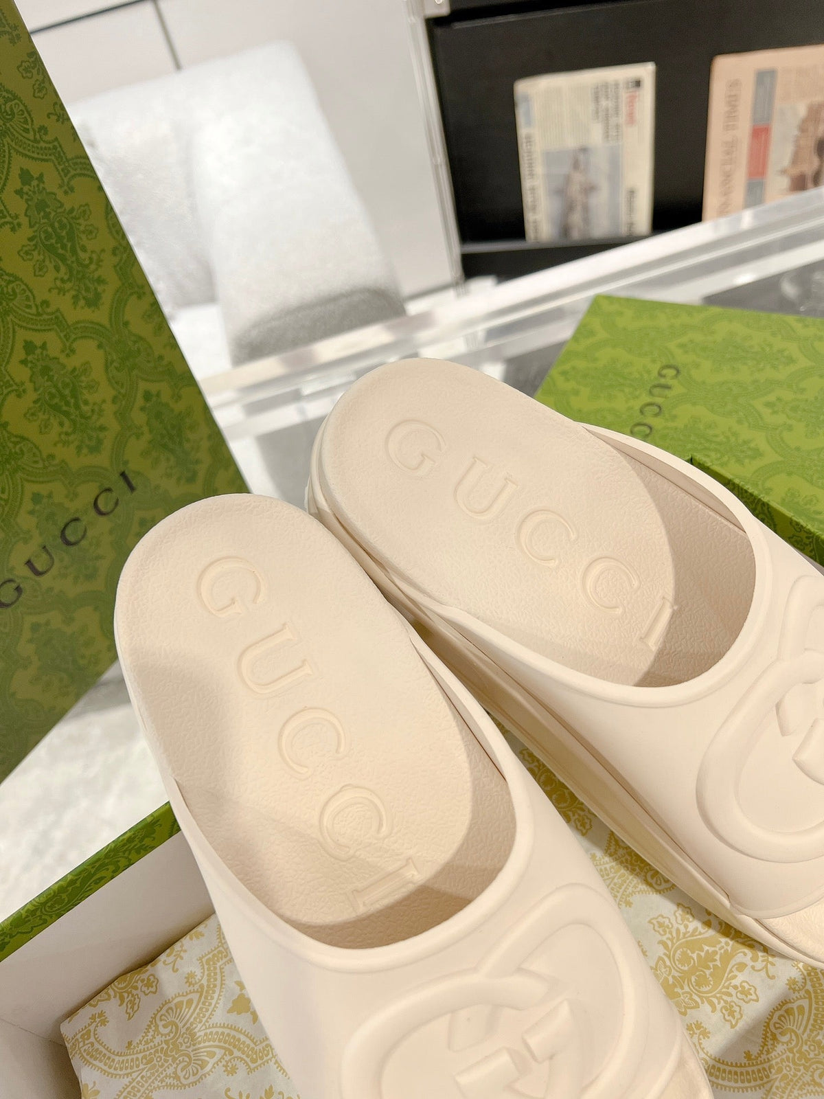 GC 25 Interlocking G 50mm Slide Sandal Ivory Cowhide 292379
