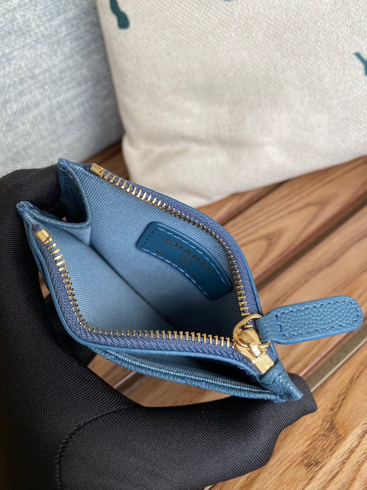 CC A84105 Coin Case Blue Gold Metal Caviar 240741