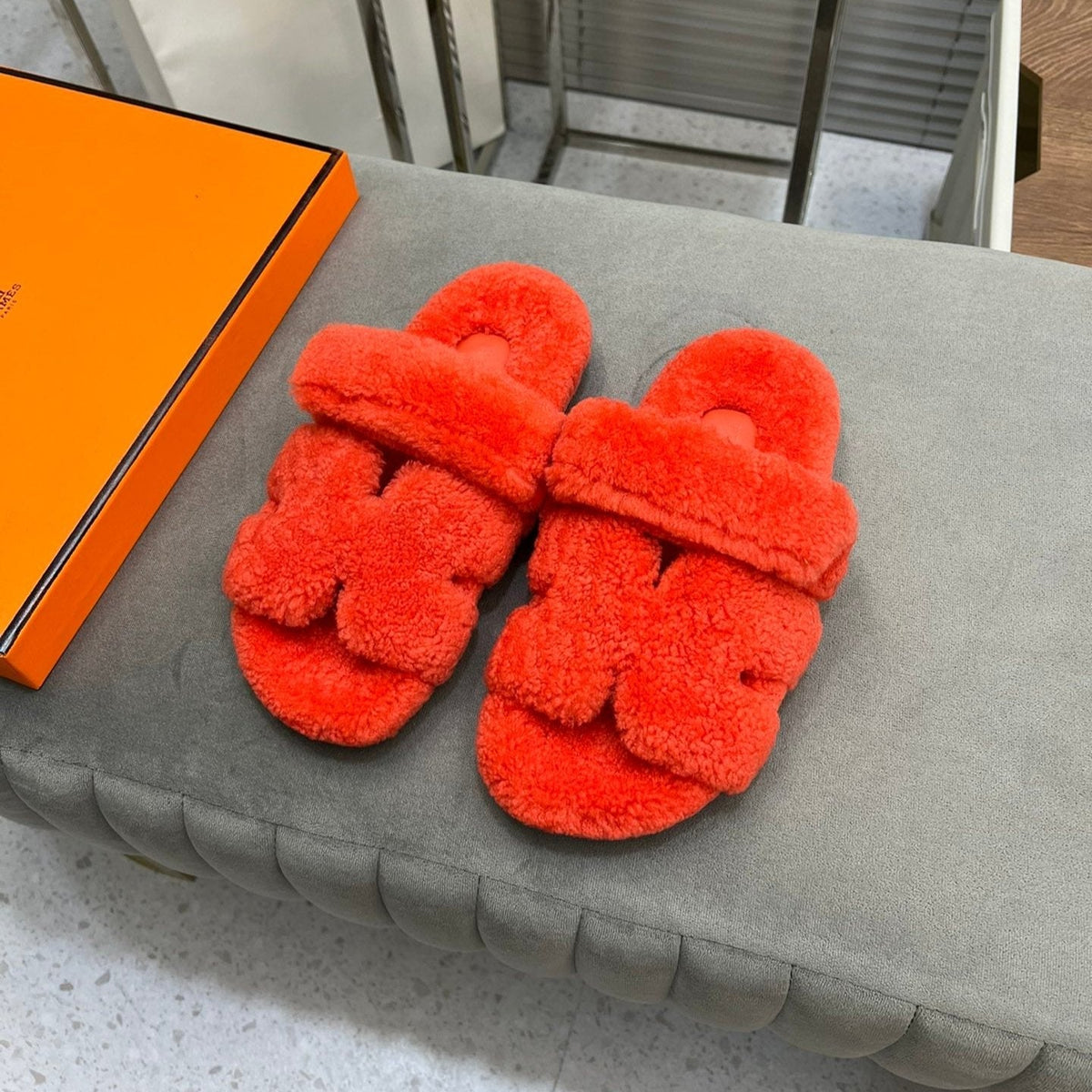HM Chypre Sandal Red Orange Fleece Wool  953868