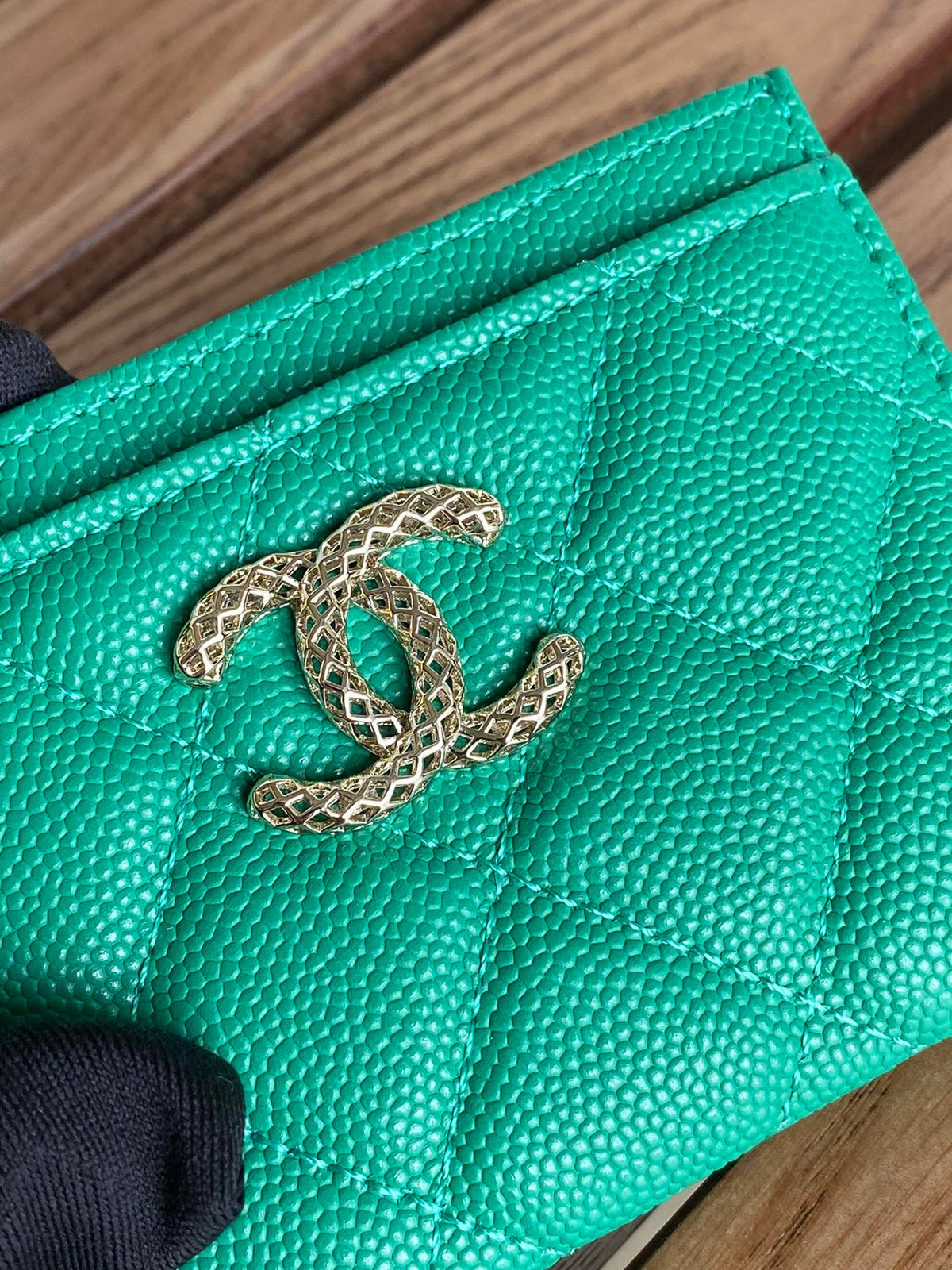 cc card holder 10cm dark green caviar