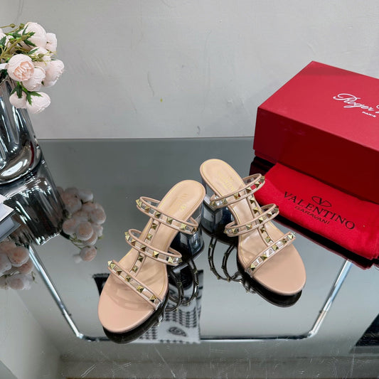 VT 25 Rockstud Sandals 65mm Beige PVC Sheepskin