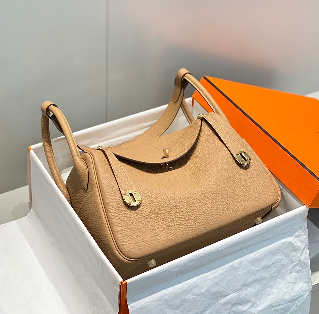 HM LINDY 30 BAG CAMEL TAURILLON CLEMENCE LEATHER