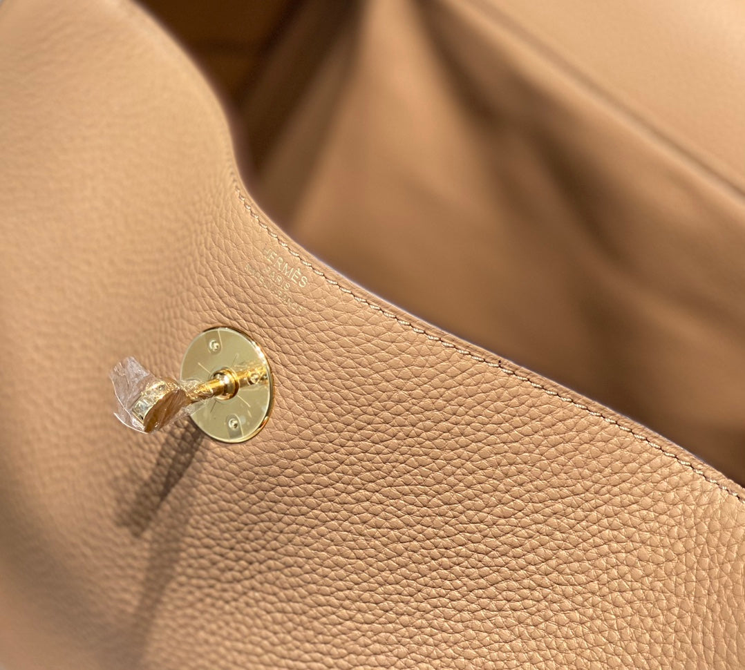 HM LINDY 30 BAG CAMEL TAURILLON CLEMENCE LEATHER