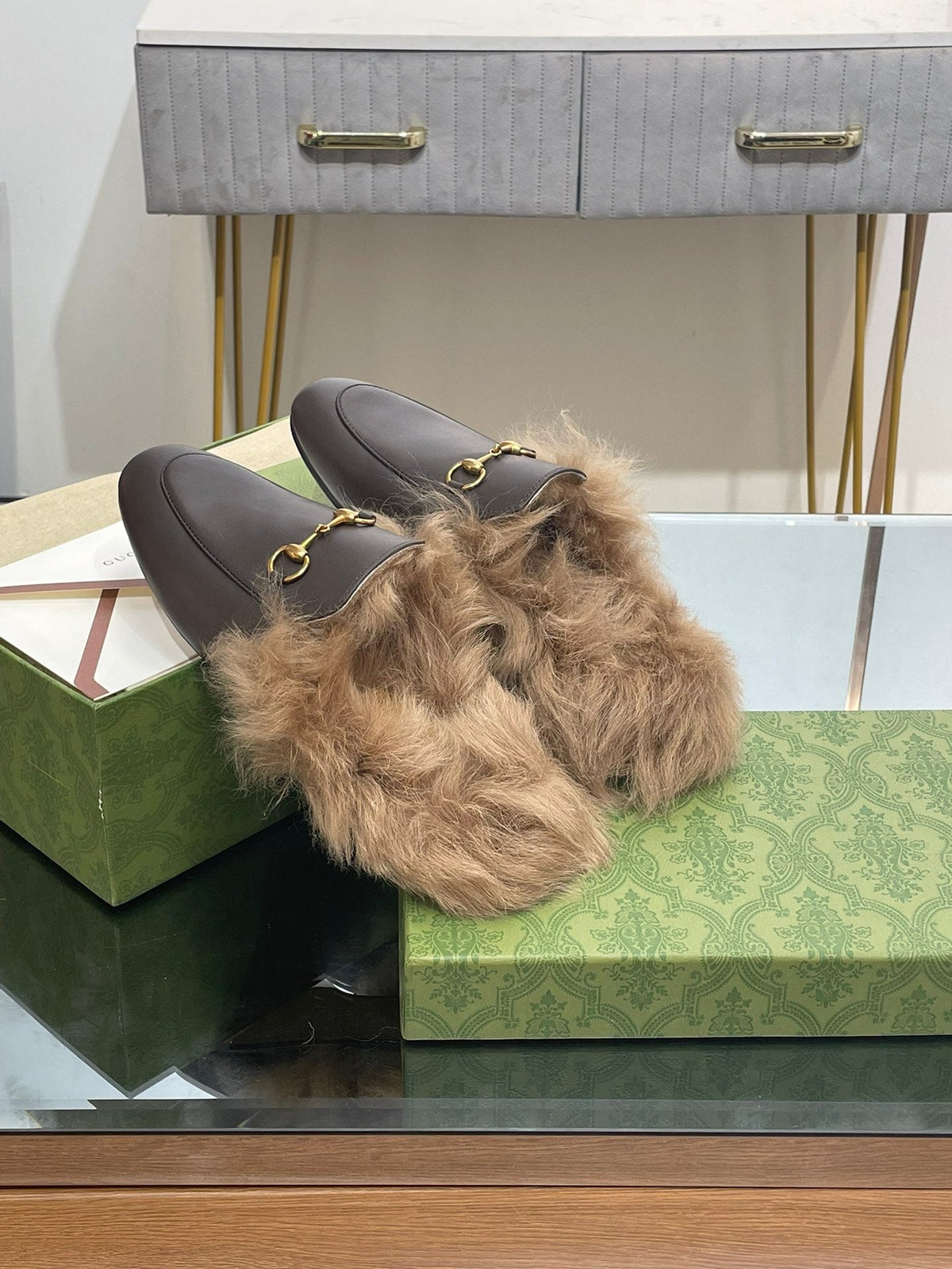 HORSEBIT MULE IN MOCHA BROWN CALFSKIN AND LAMB WOOL LINING