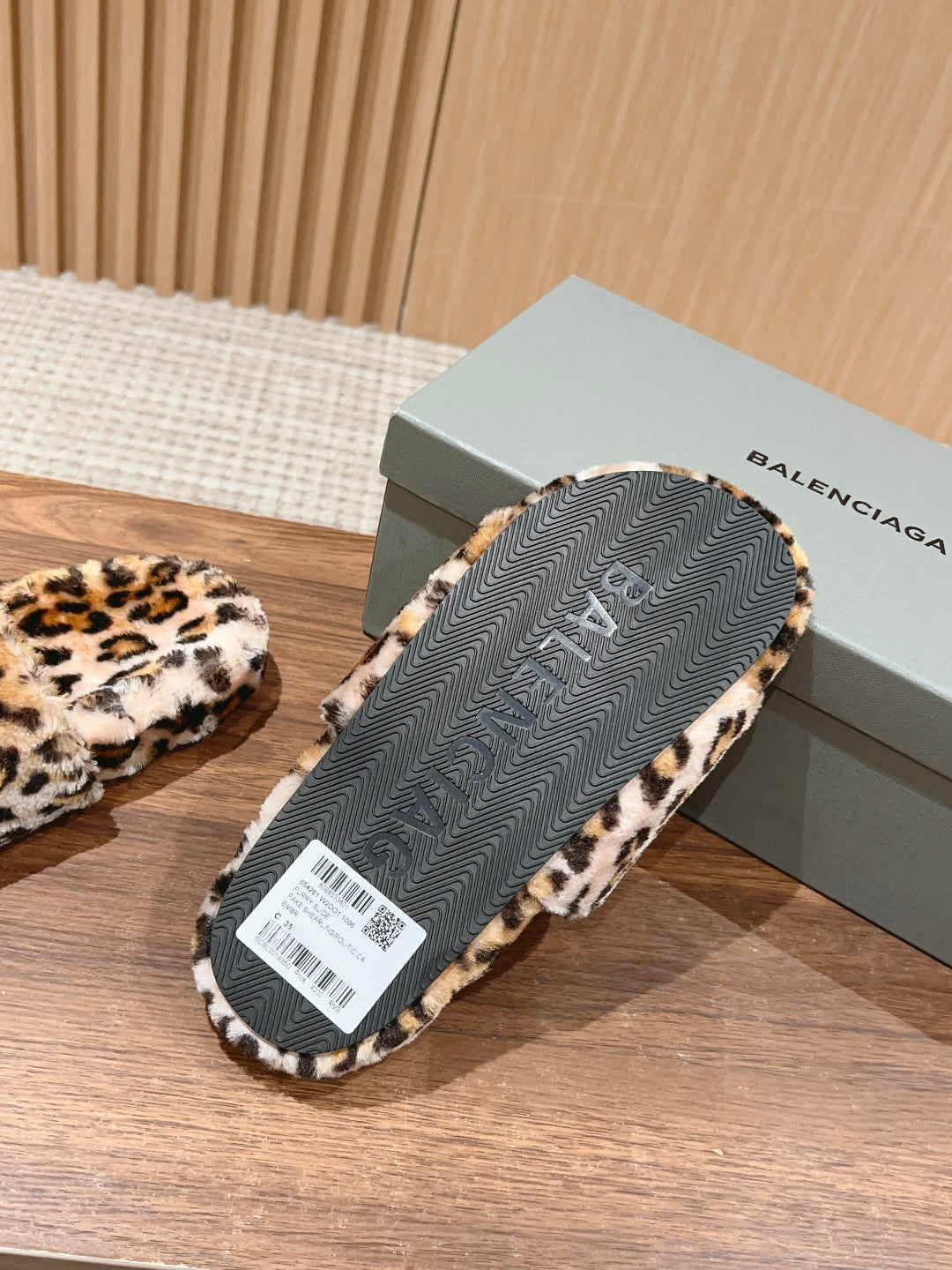 FURRY SLIDES IN LEOPARD PRINT RABBIT FUR