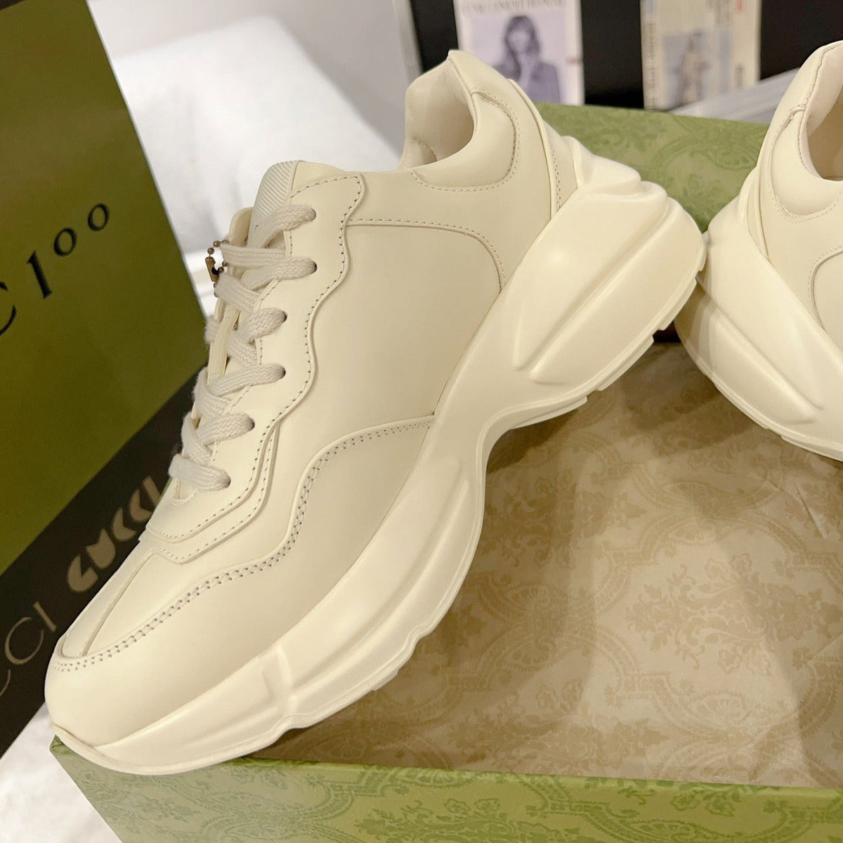 GG Rhyton Trainer Leather White Black