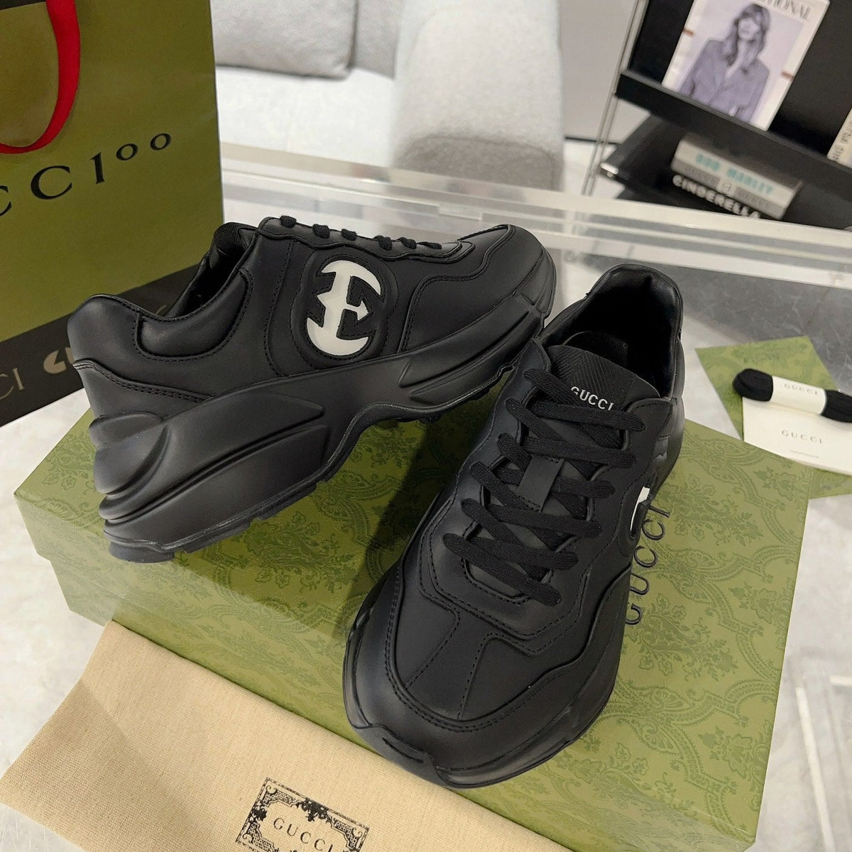 GG Rhyton Trainer Leather Black