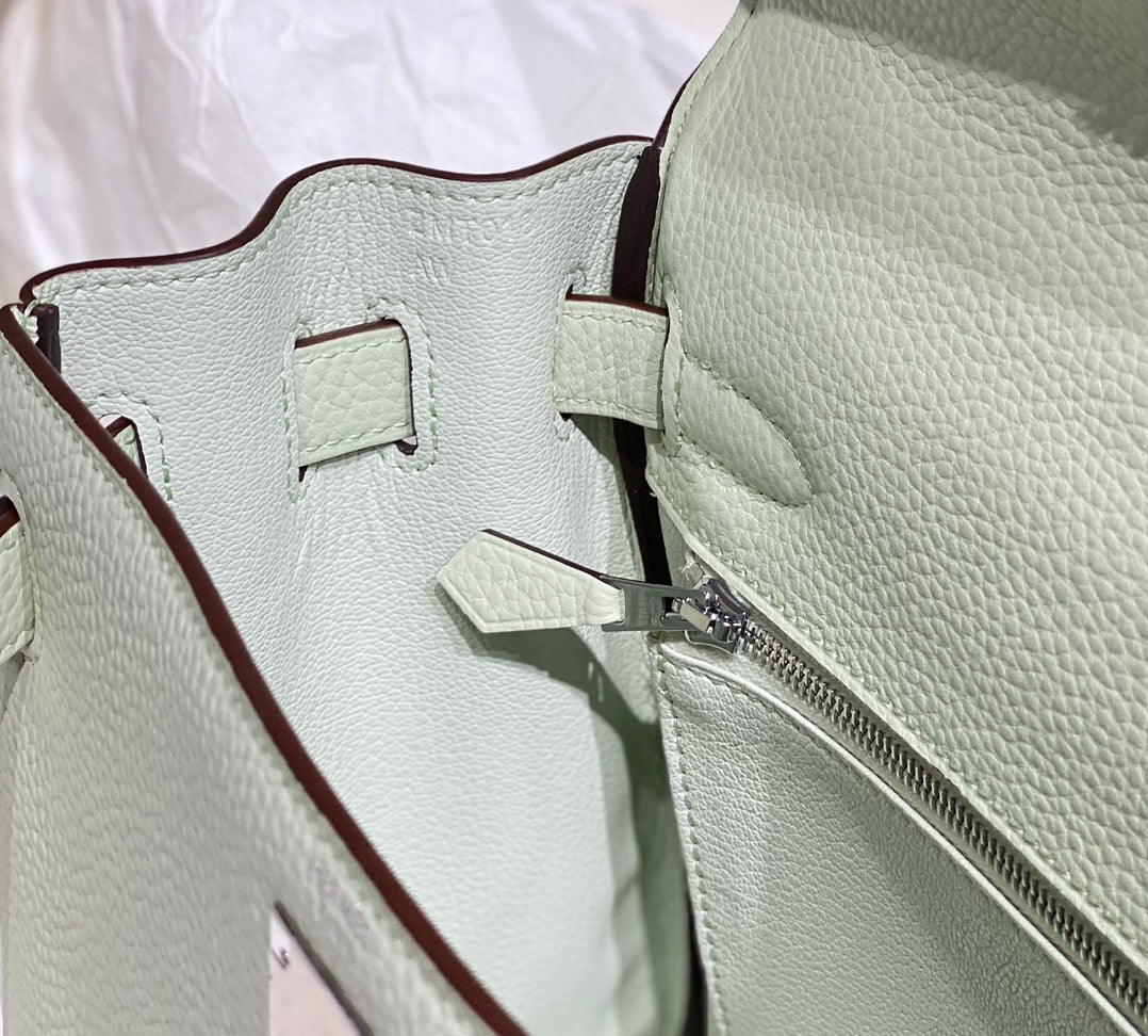 HM KELLY 28CM LIGHT GREEN TOGO SILVER HARDWARE