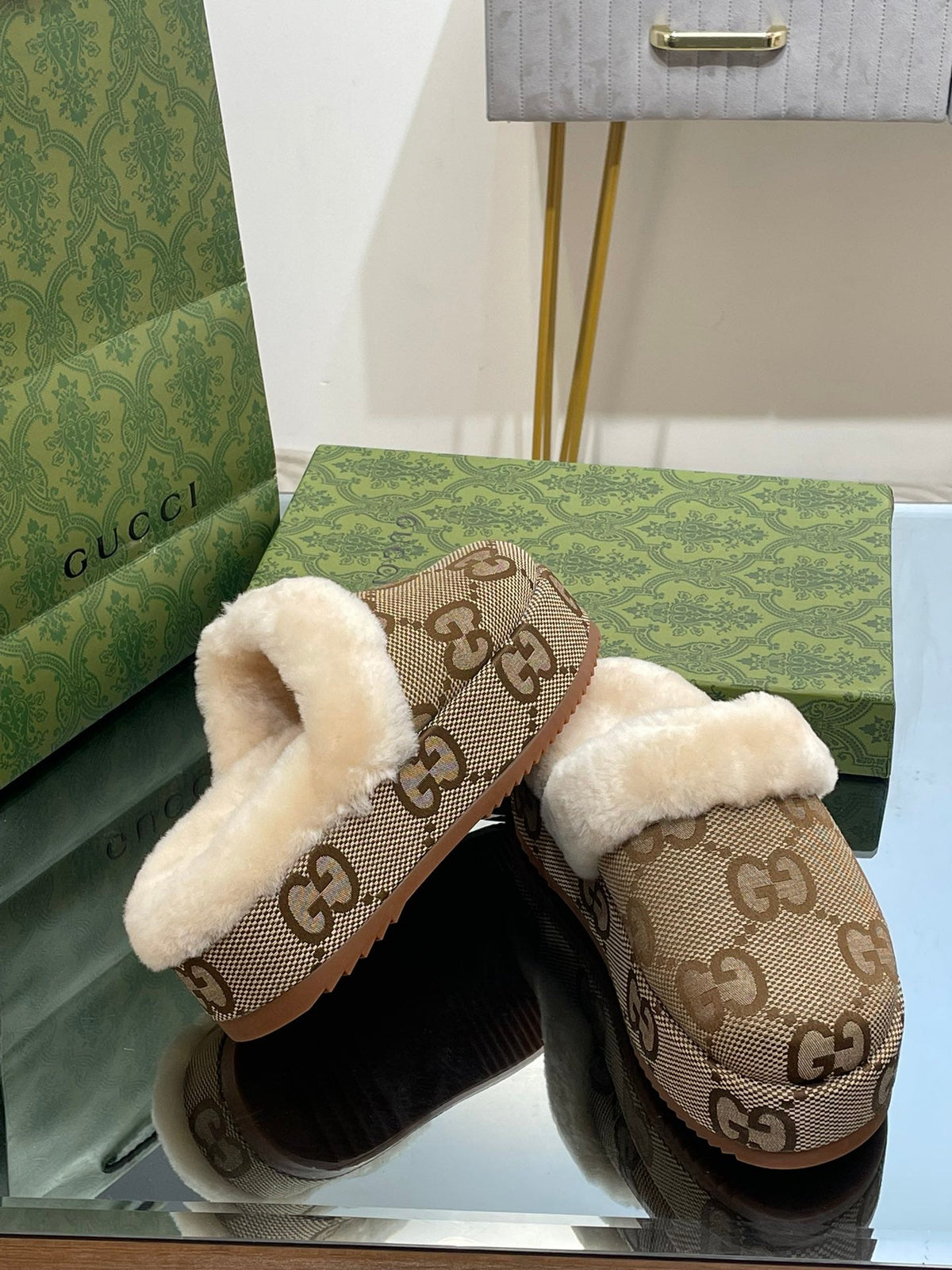 GG MOLLY MULE IN CAMEL BROWN MONOGRAM JACQUARD FABRIC AND SHEARLING LINING