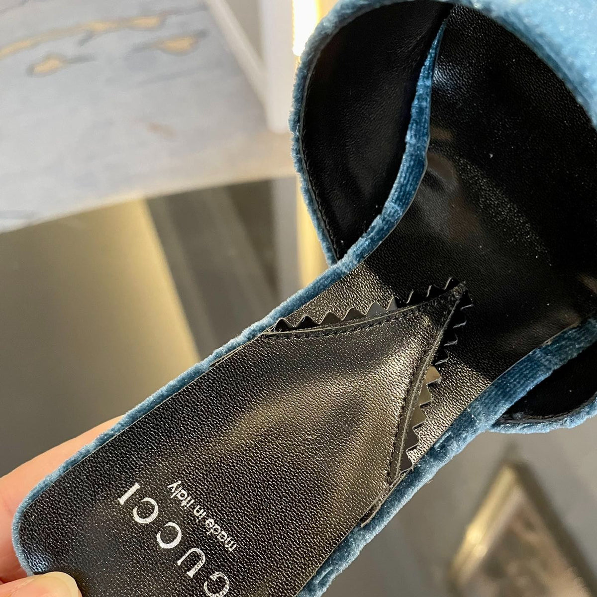 GG VELVET HIGH HEEL SANDALS WITH BEAUTIFUL LOGO DETAILS BLUE SKY