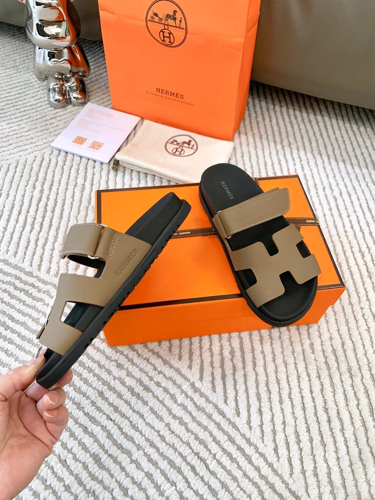 HM Chypre Sandal Earth Brown Cowhide 963519