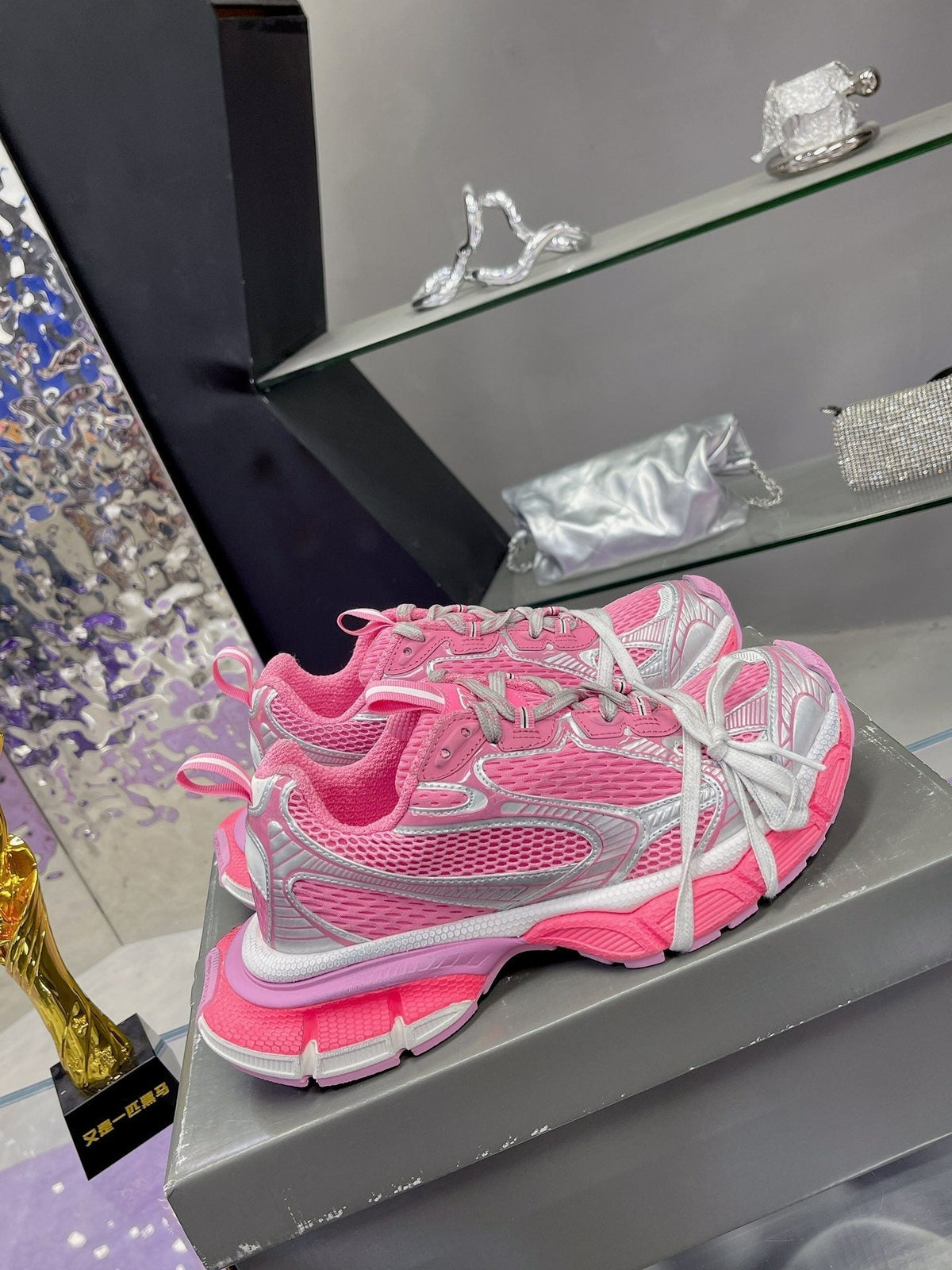 3XL SNEAKER IN PINK MIX SILVER MESH AND POLYURETHANE