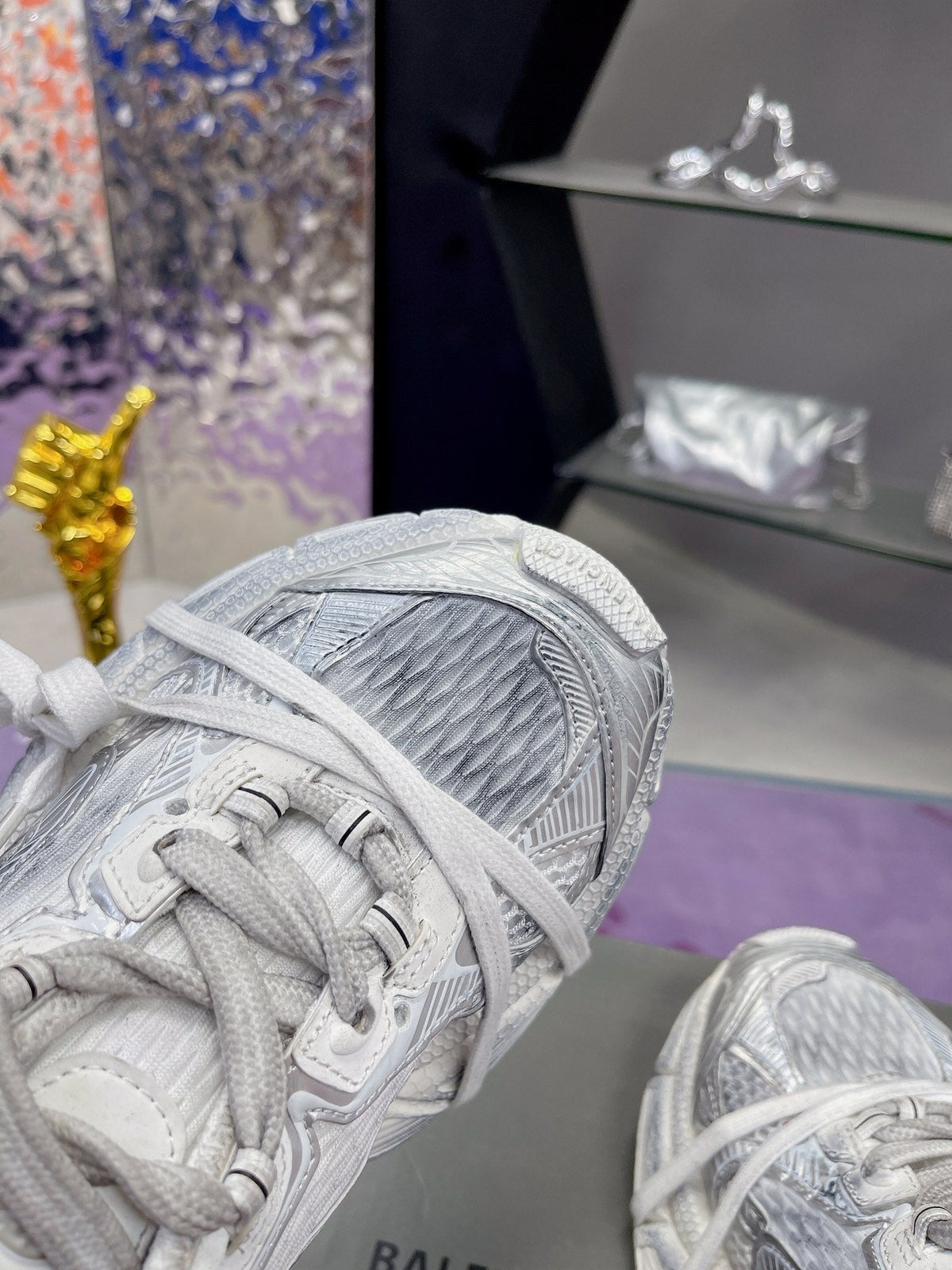 3XL SNEAKER IN SILVER MIX WHITE MESH AND POLYURETHANE