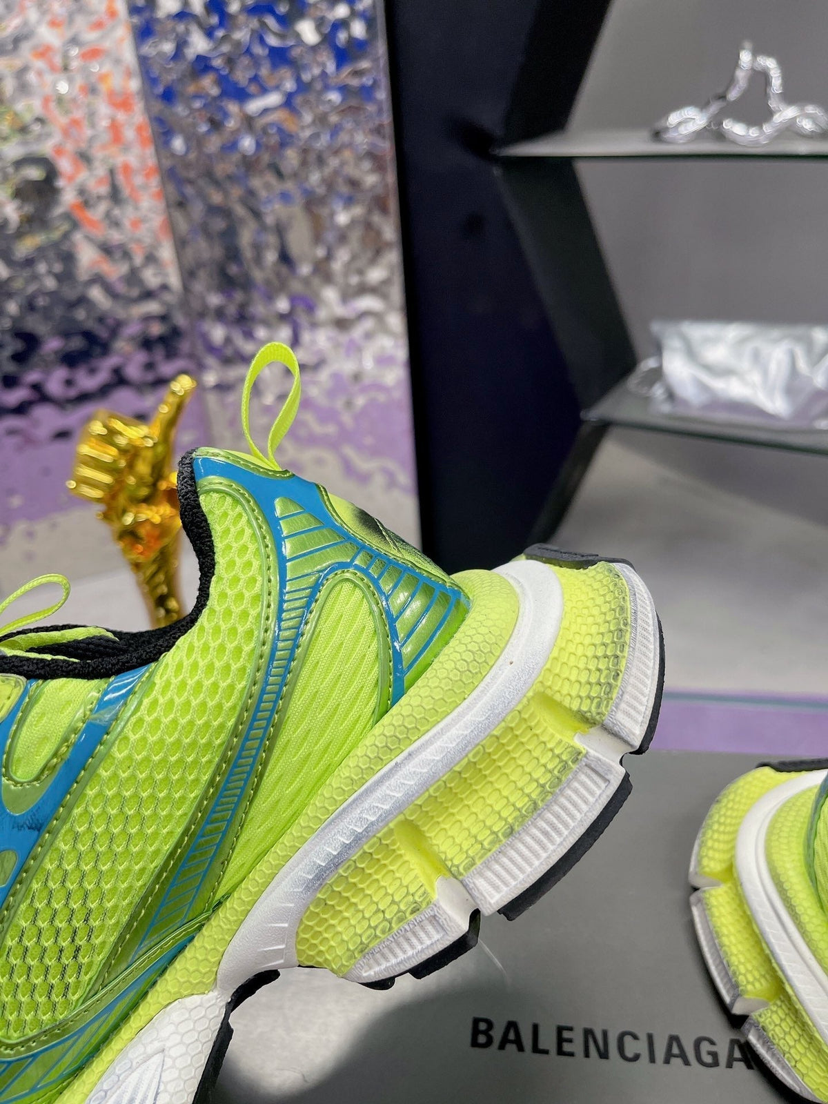 3XL SNEAKER IN NEON GREEN MESH AND POLYURETHANE