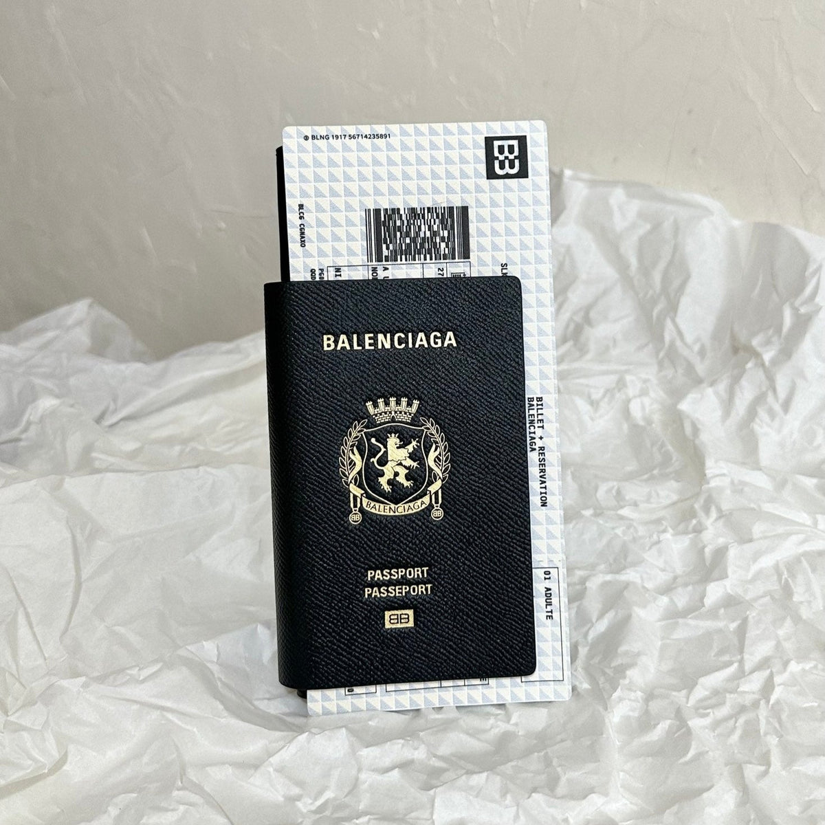 PASSPORT HOLDER 21 IN BLACK CALFSKIN
