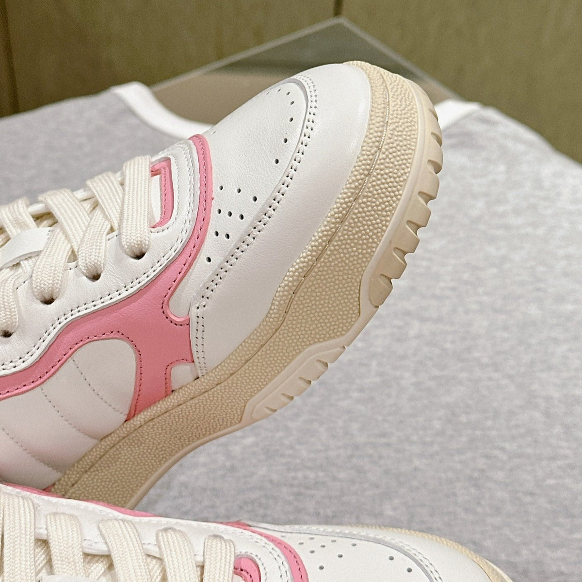 GG Retro sneakers WHite Pink