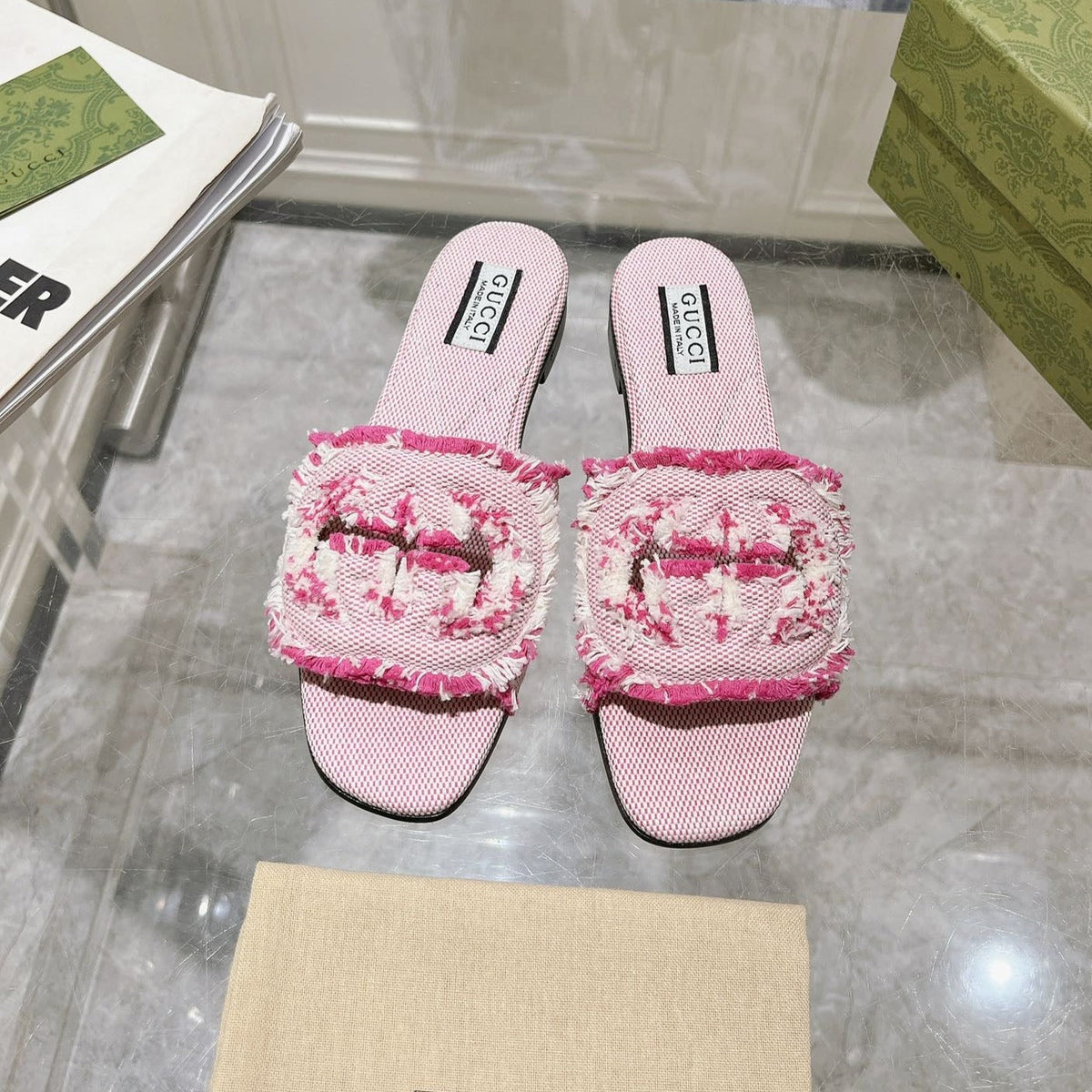 GG  Interlocking double G hollow slippers Neon pink