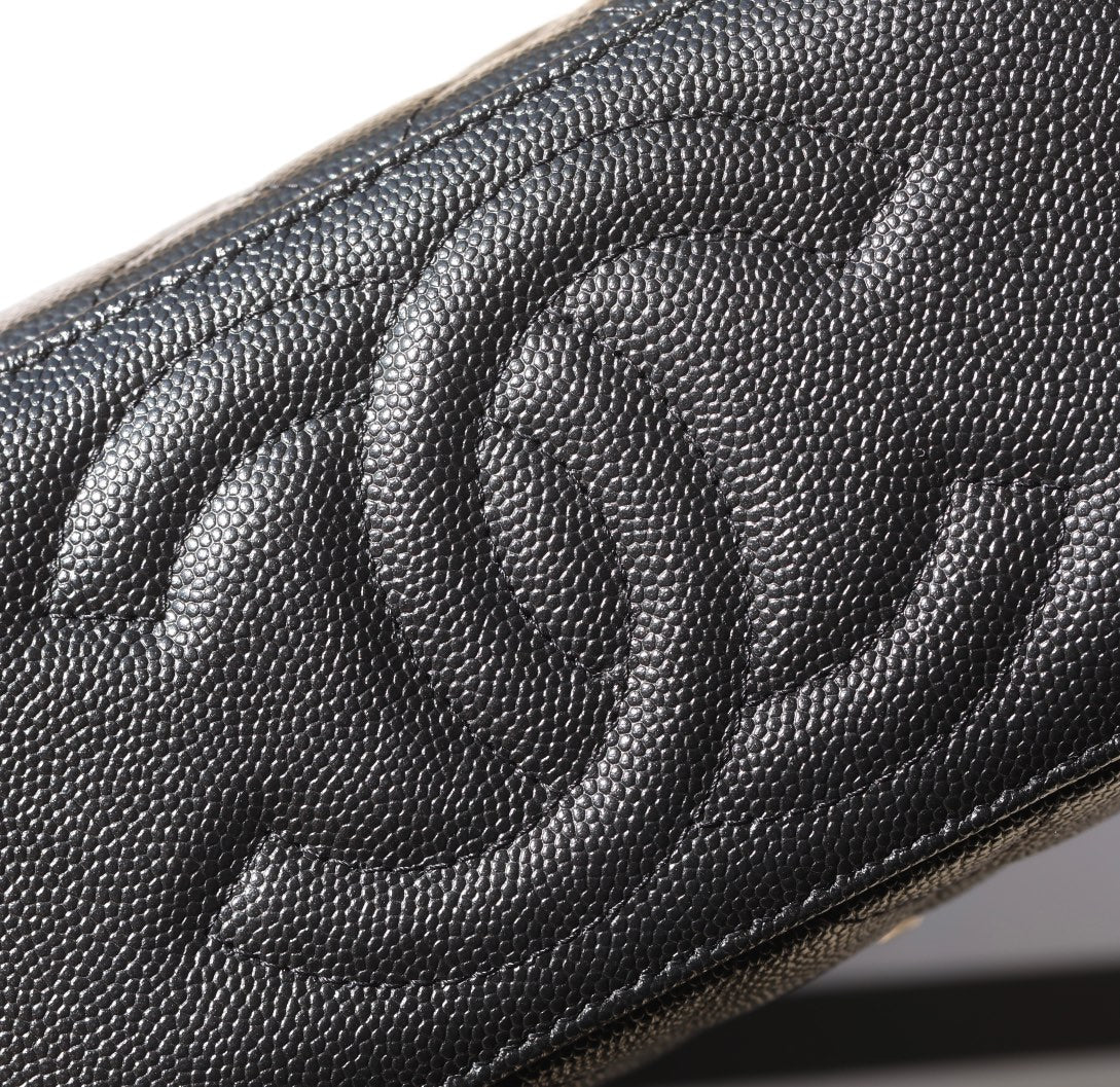 CC 25C Vanity 17cm Black Grained Calfskin