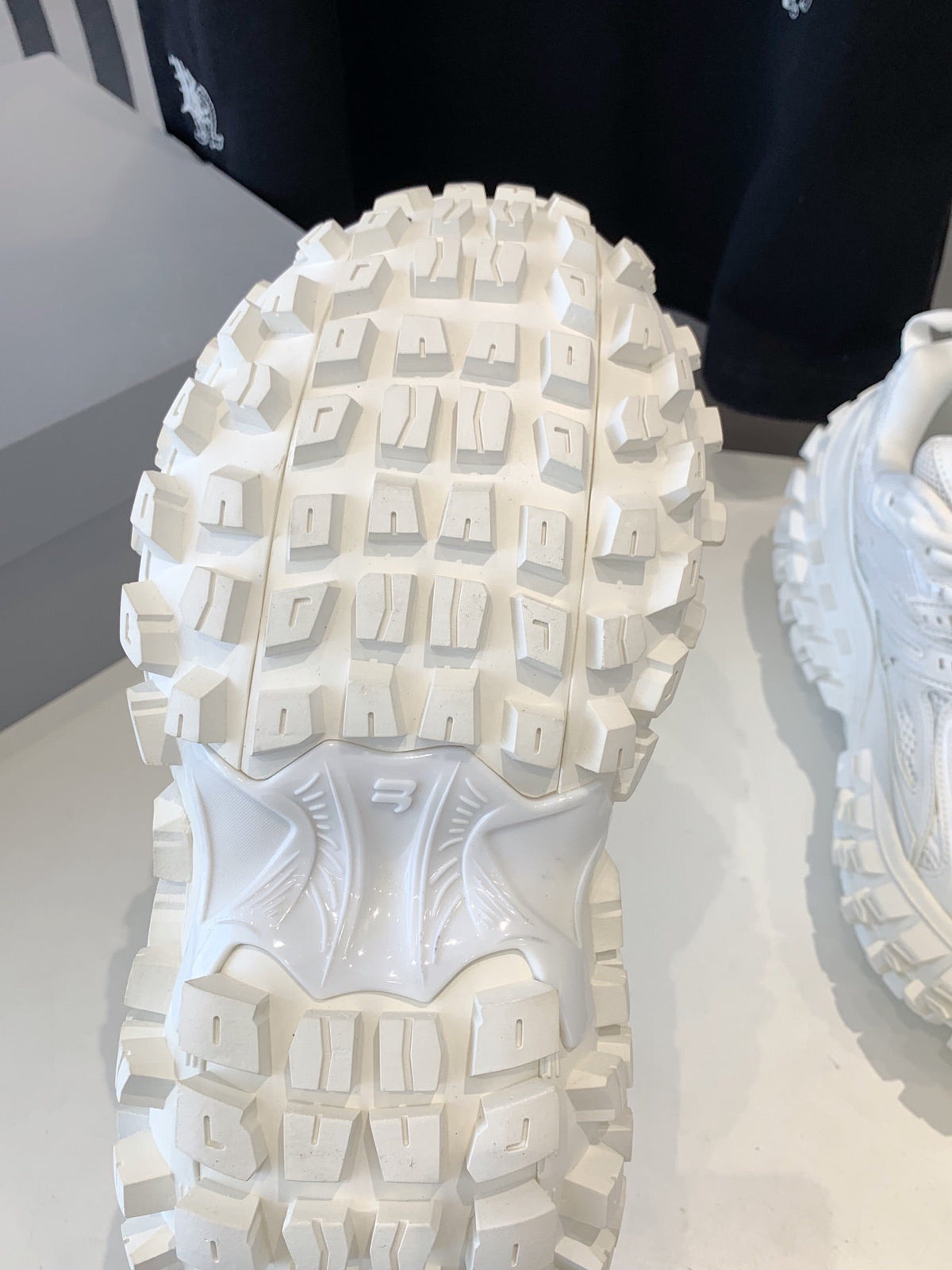 CHUNKY SNEAKERS IN WHITE POLYURETHANE, POLYESTER AND NYLON