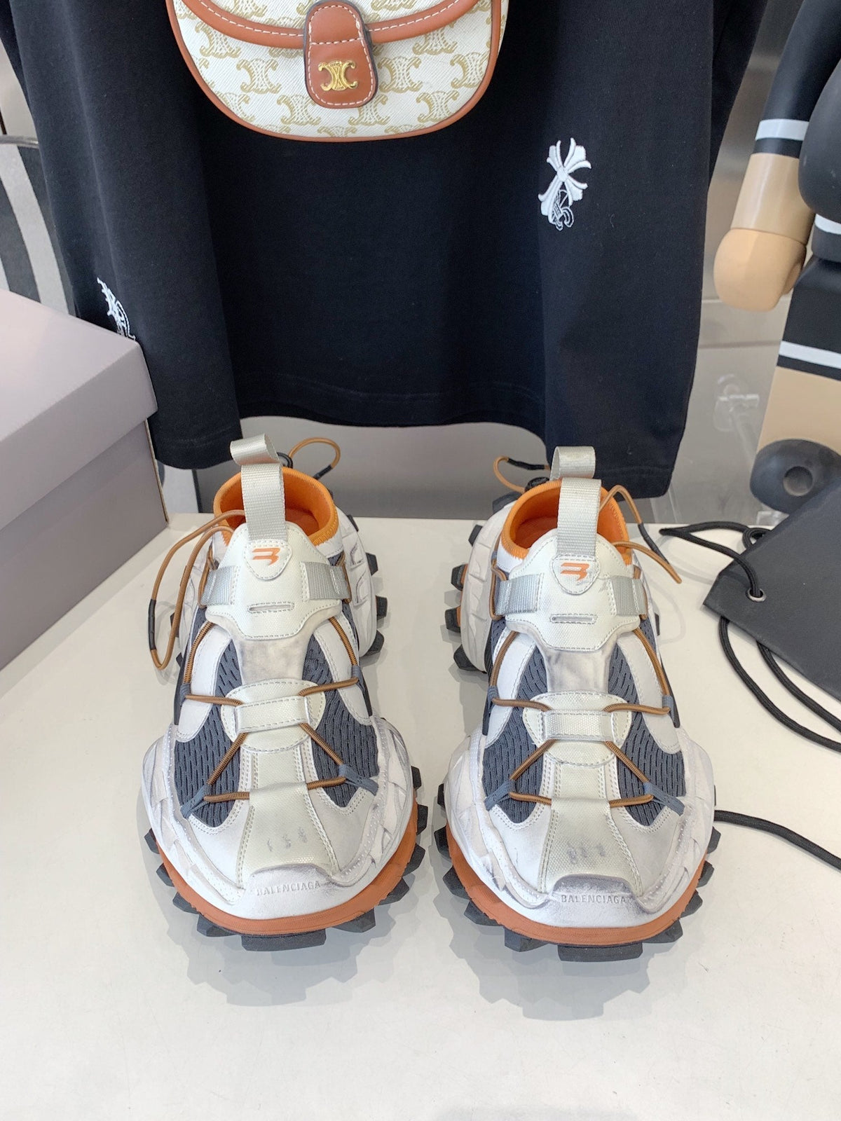 HIKE SNEAKER IN BEIGE AND ORANGE MESH, POLYURETHANE AND POLYESTER