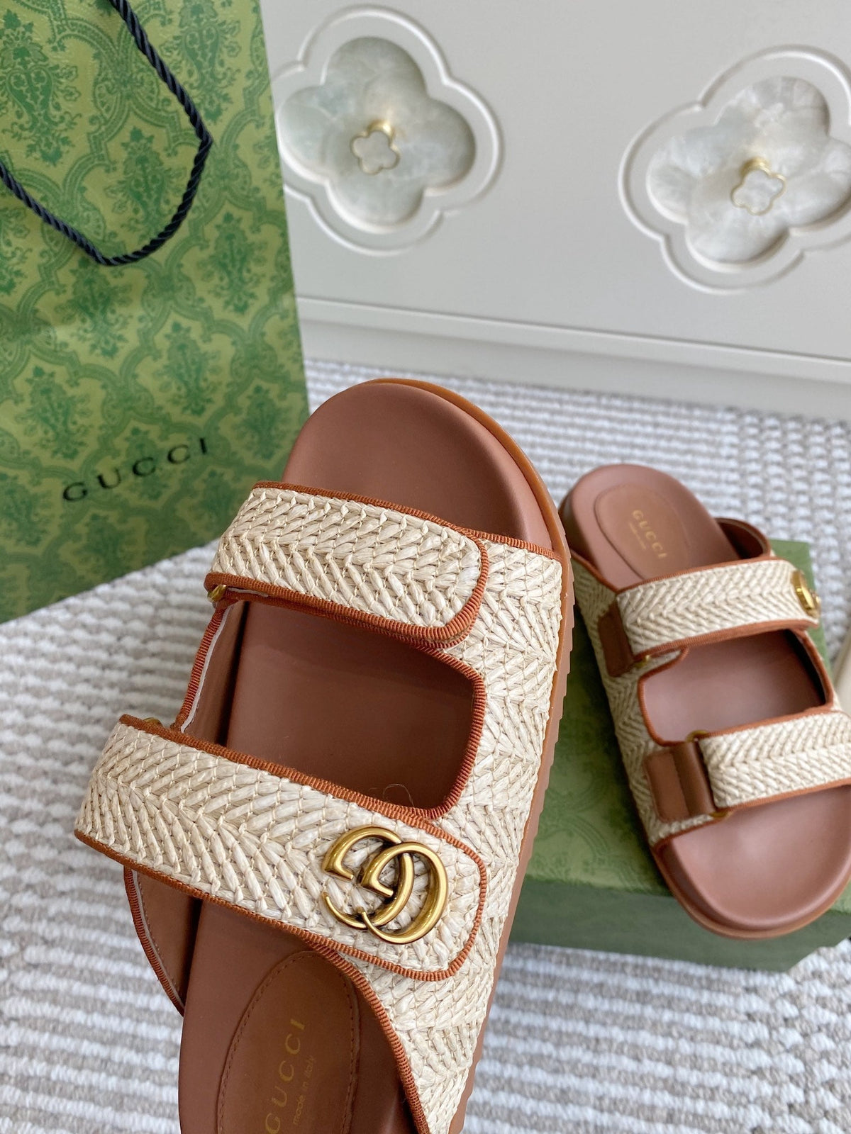 GC sandal with Double G Brown mix Beige Canvas Sheepskin 291016