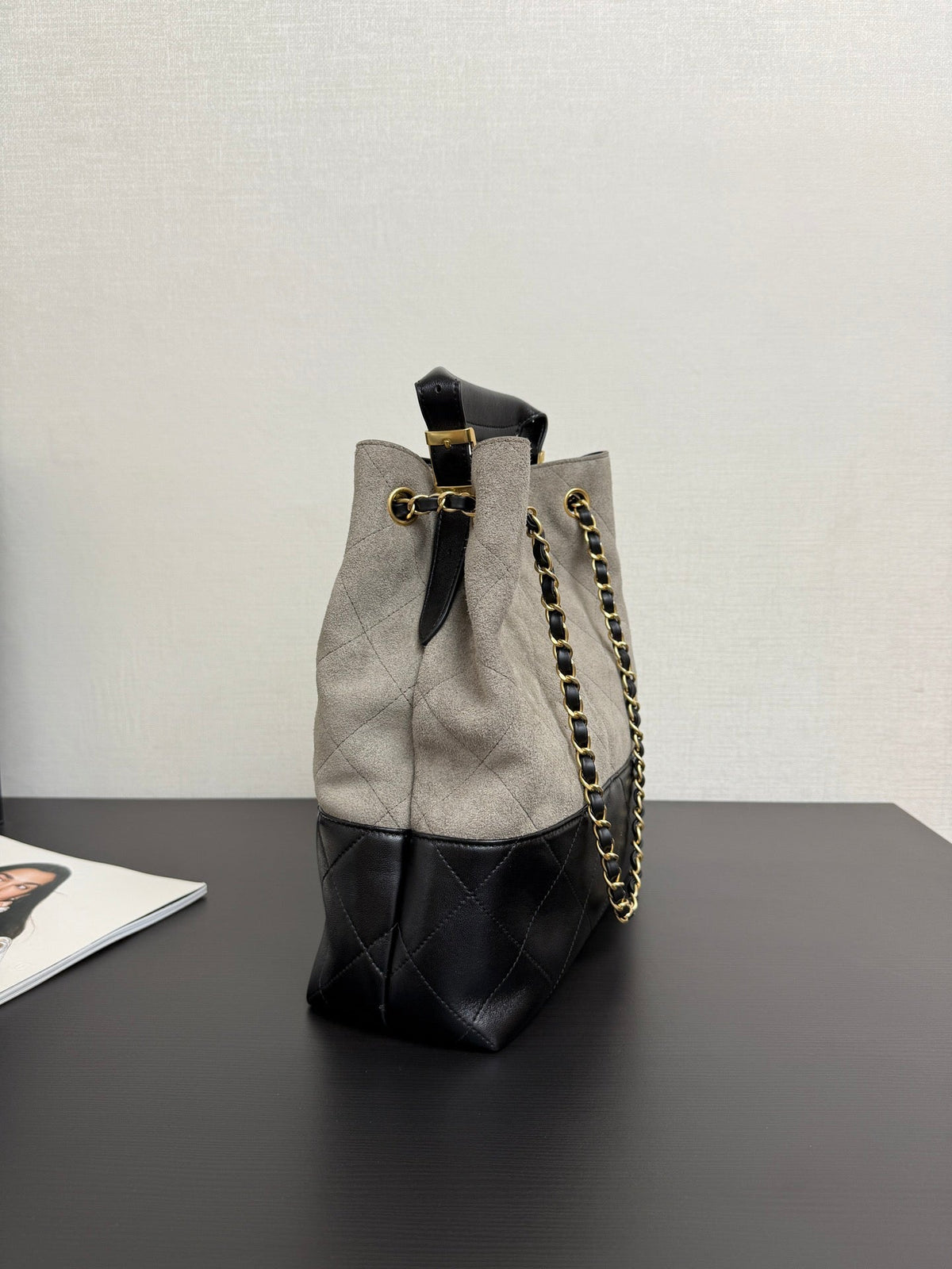 CC 25A Tote 28cm Grey Suede Black Calfskin