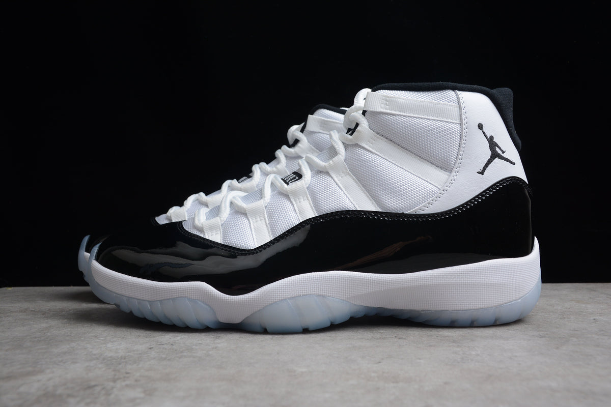 AJ 11 Concord