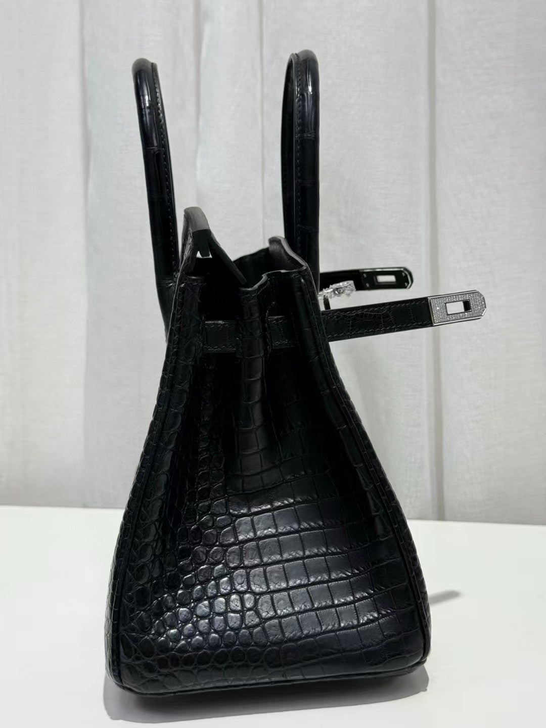 HM Birkin 35cm Black Crocodile Silver Hardware (Needs 30-day preparation)
