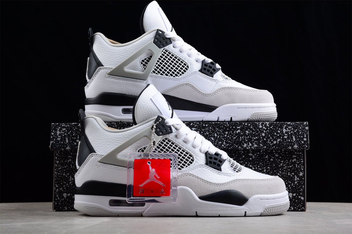 AJ 4 Military Black