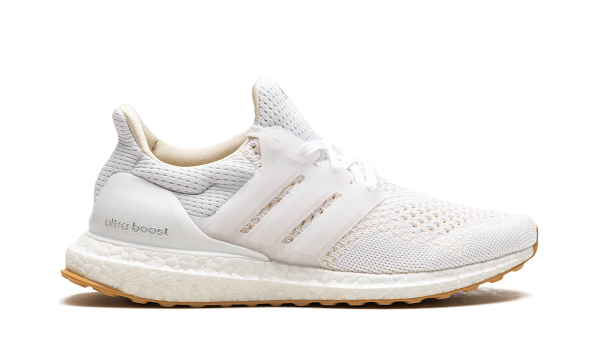 UltraBoost 1.0 "White Gum" ID9689