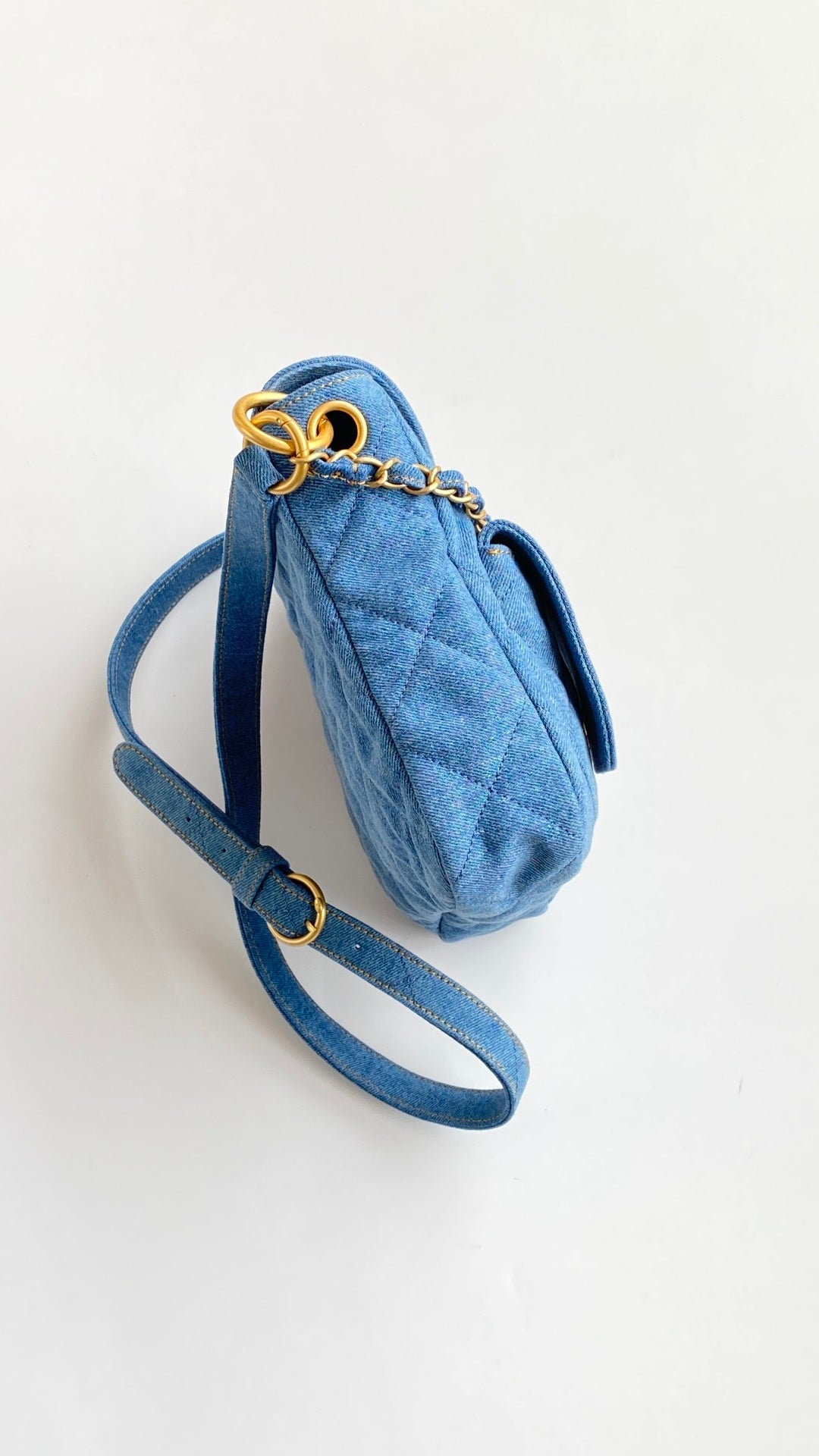 CC Small Postman Hobo 25 Light Blue Denim