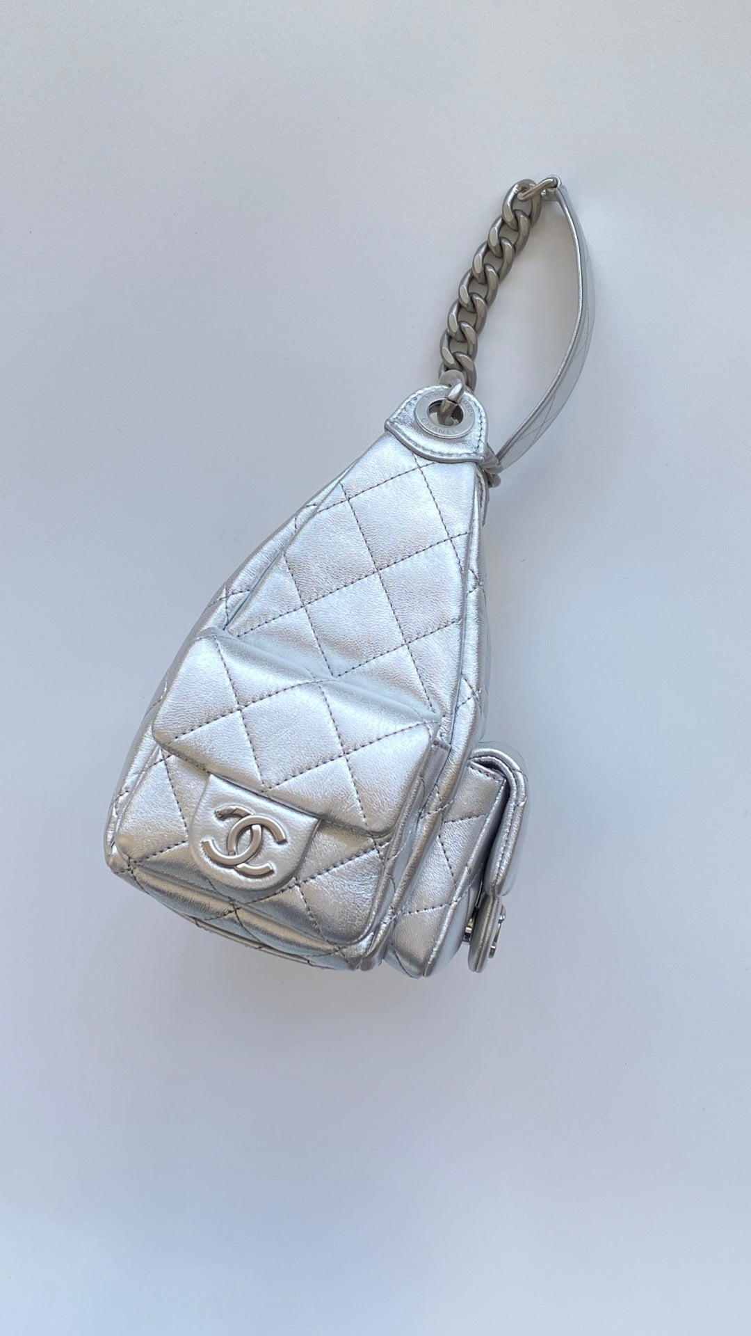Chanel 25 Large Cargo Hobo Bag Silver Lambskin