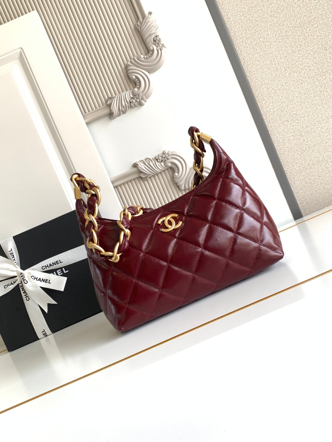 CC Hobo Bag With Chain 35cm Red Lambskin 277763 GHW