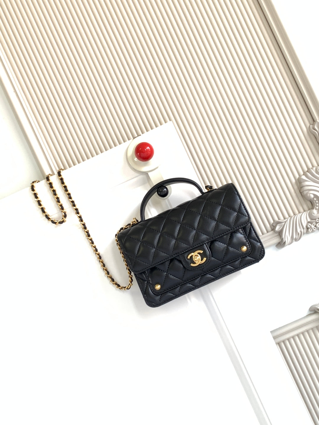 CC Handle Bag 19cm Double C Black Lambskin Gold Hardware