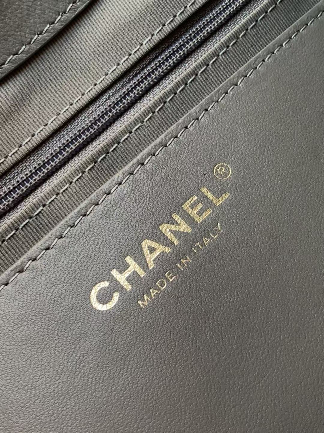 Chanel 2026 Hippie Hobo Bag 35cm Gray Suede 326216