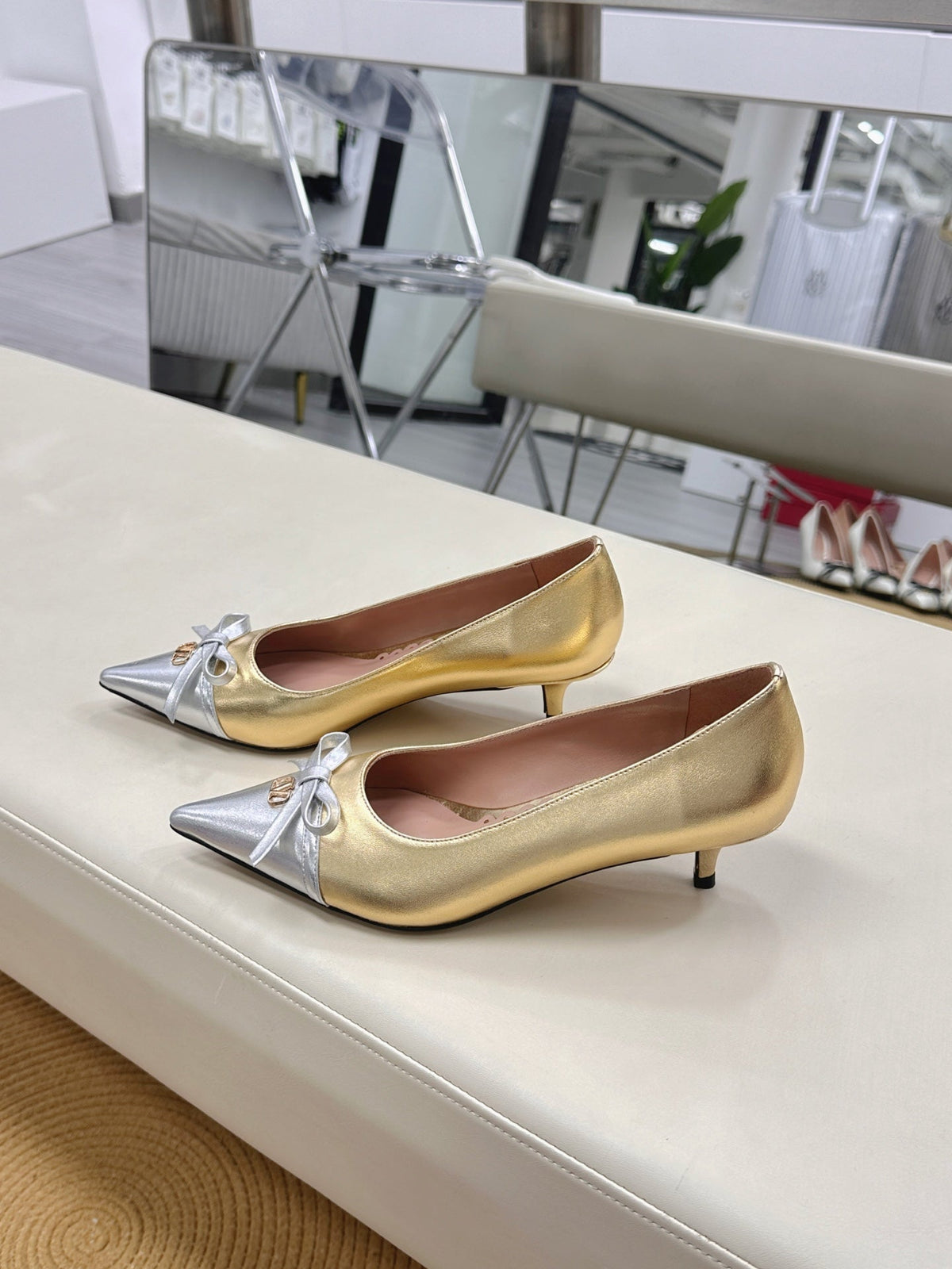 Bepointy Pump Bow In Gold Mix Silver Metaliic Cowhide Pale Pink Sheepskin Linning 304250