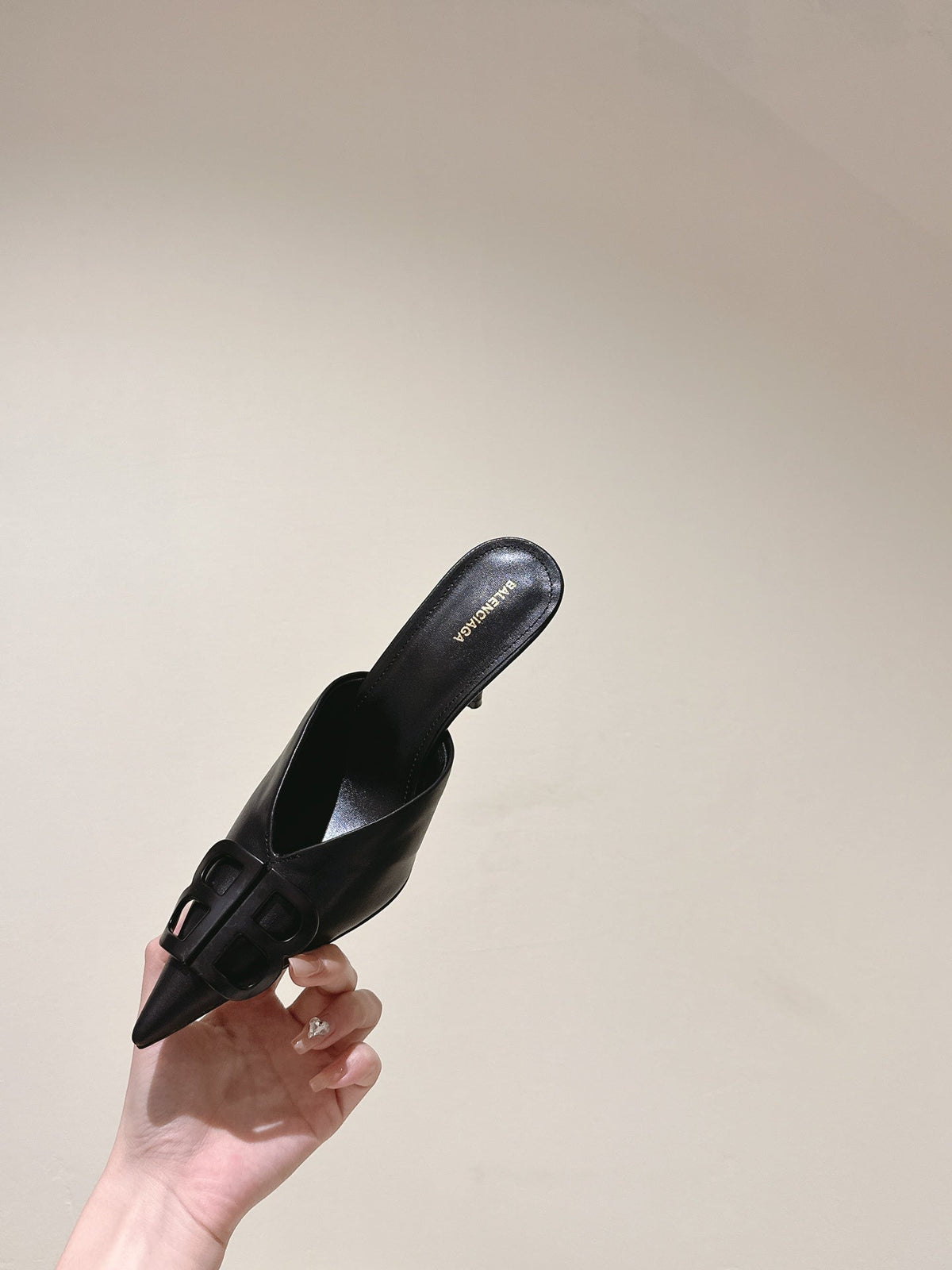 POINTED BB BLACK BUCKLE HIGH MULES IN BLACK SMOOTH LAMBSKIN