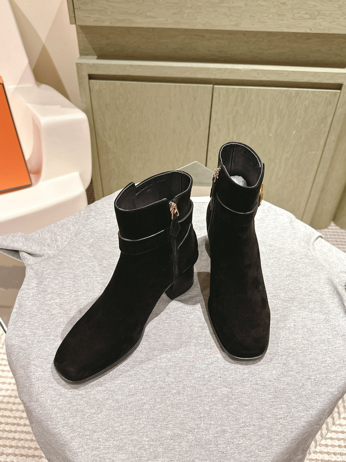 HM Jill Ankle Boot 65mm Black Suede  974679