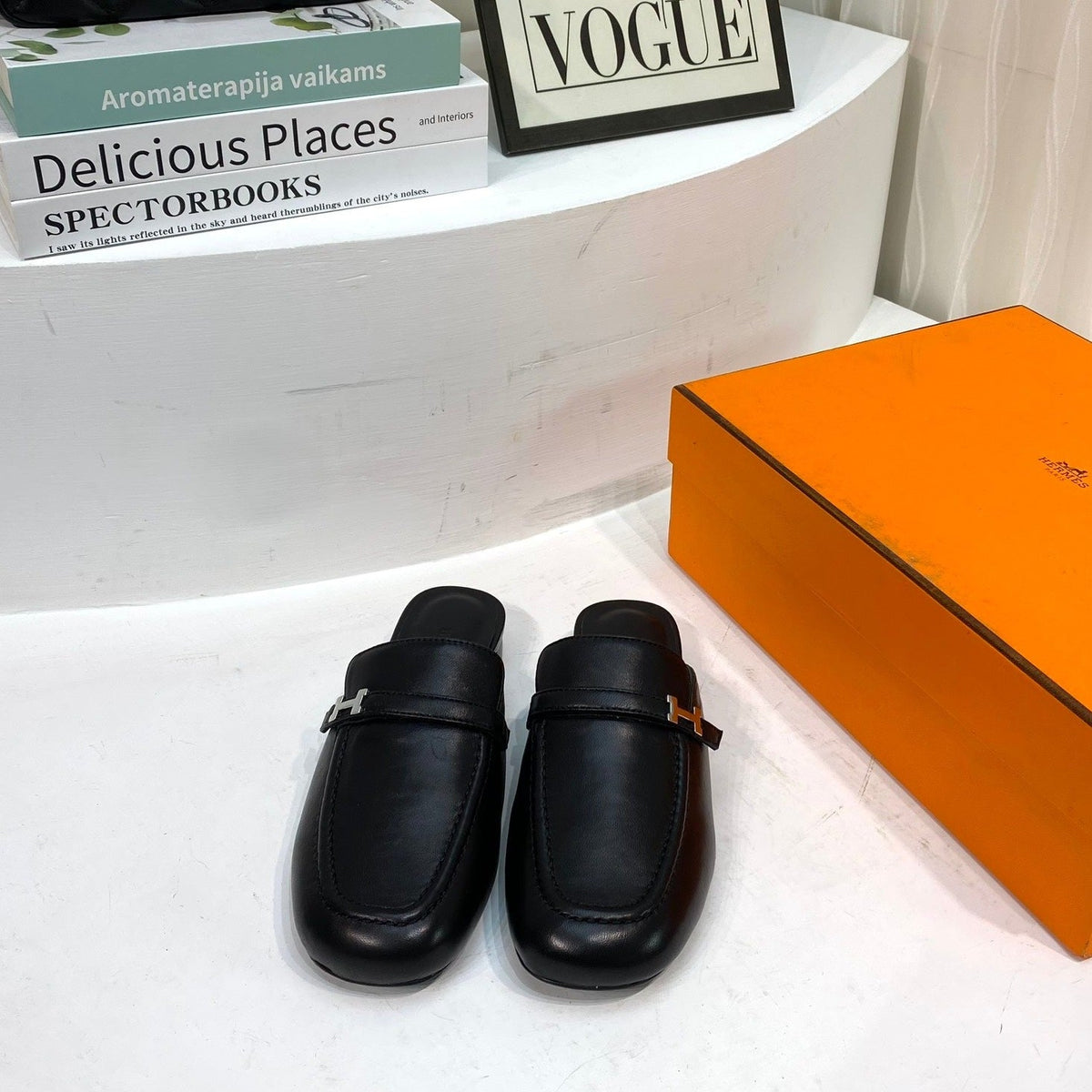 IENA MULE BLACK CALFSKIN