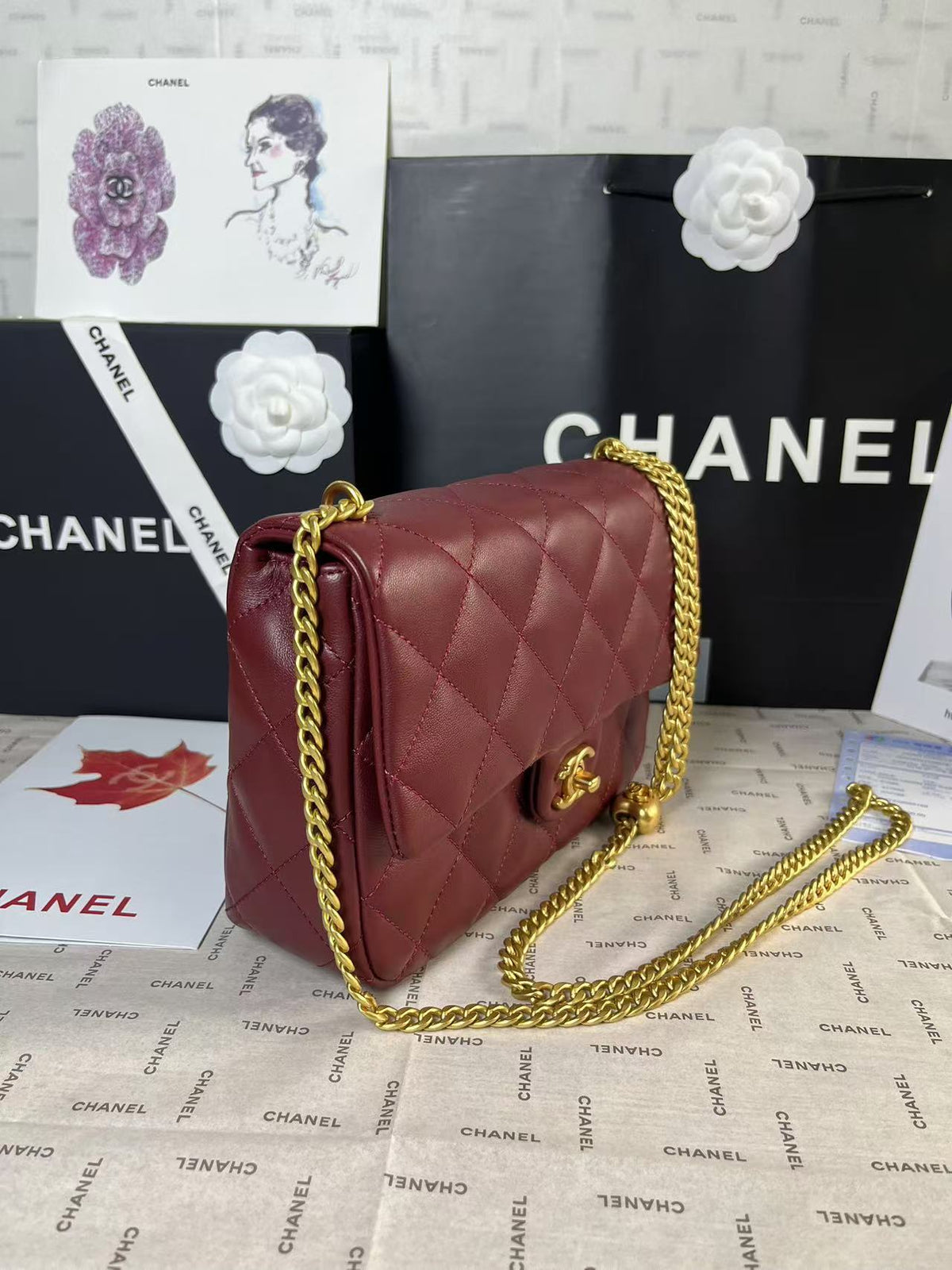 25C Mini Flap 24cm Burgundy Lambskin Gold Heart Hardware