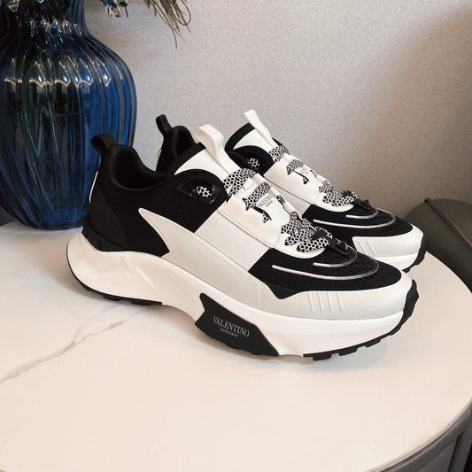 VT 25S Sneakers White Black Mesh TPU 563475