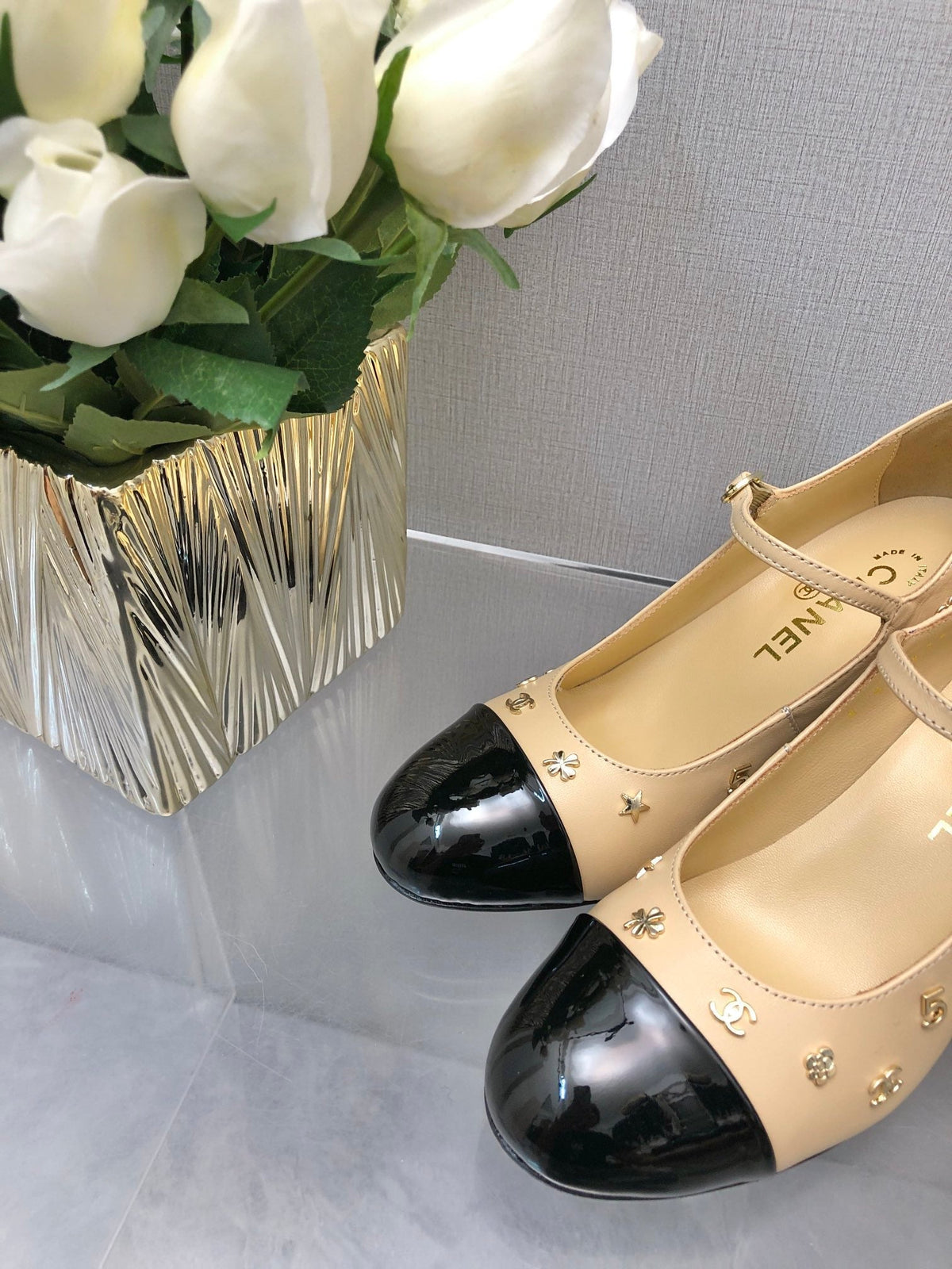 MARY JANE BEIGE CREAM MIX BLACK LAMBSKIN ATTACH METAL