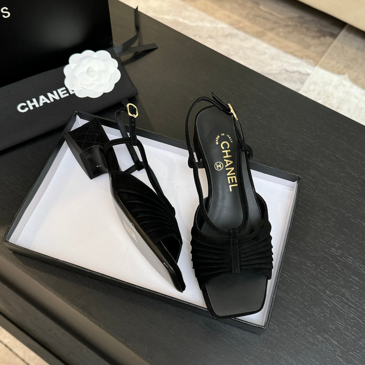 CC 25S Sandal Heel 50mm Black Suede Kidskin
