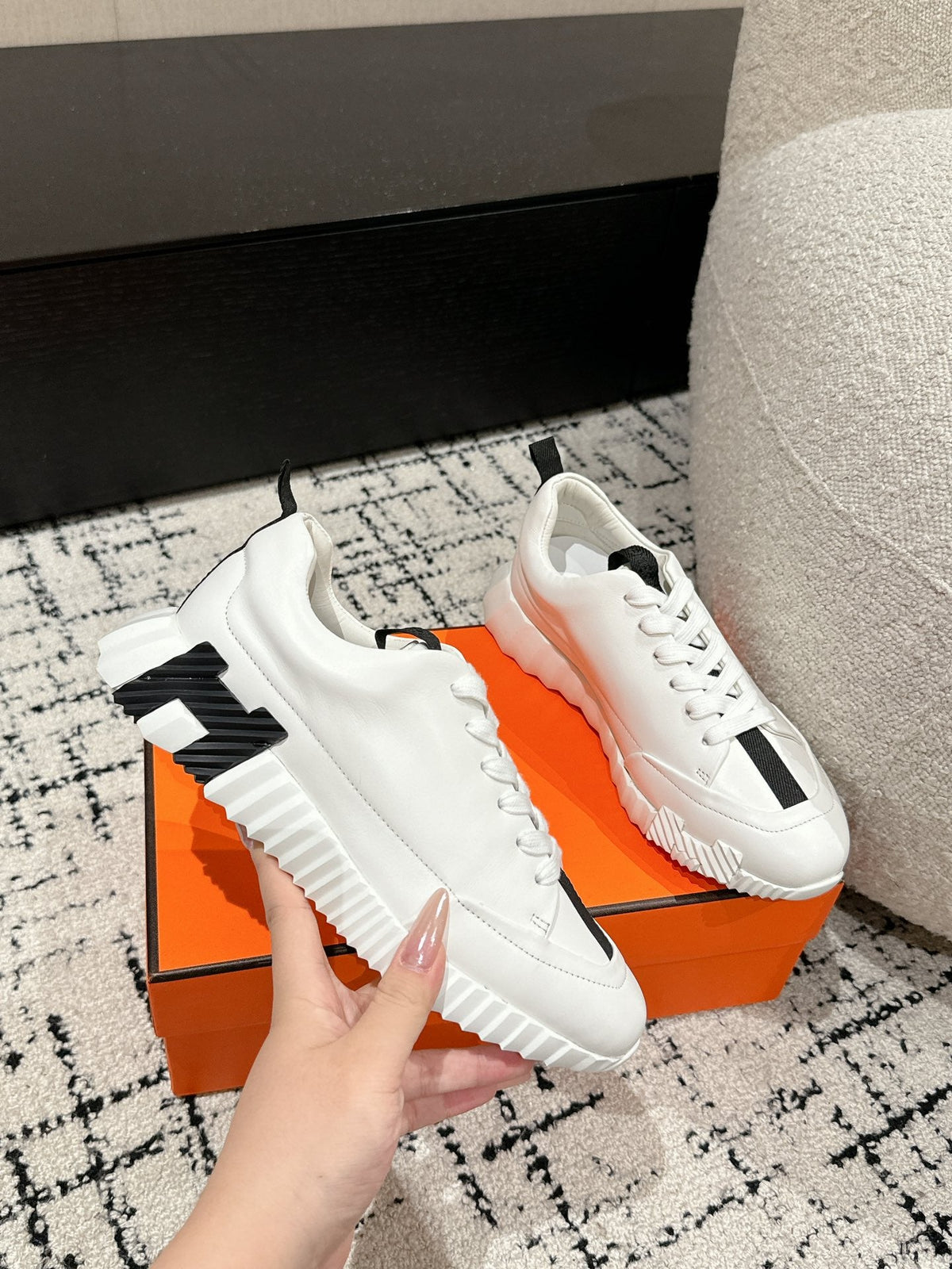 HM Jump Sneaker In White Cowhide 985305