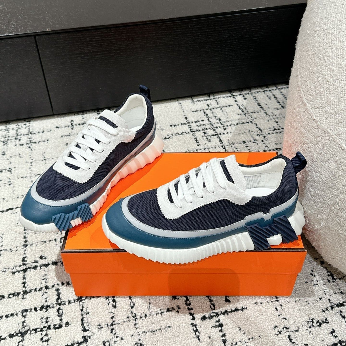 HM Sneaker In Charcoal Blue Mesh Fabric 985314