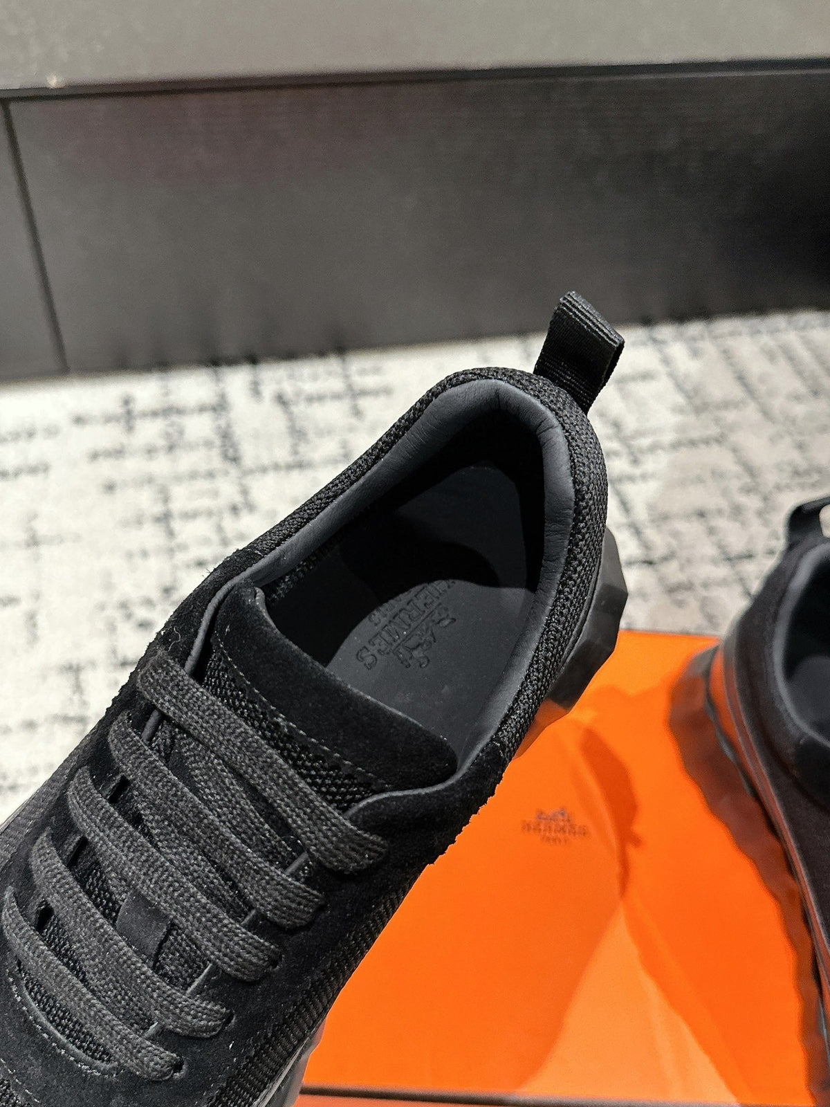 HM Sneaker In Black Mesh Fabric 985315
