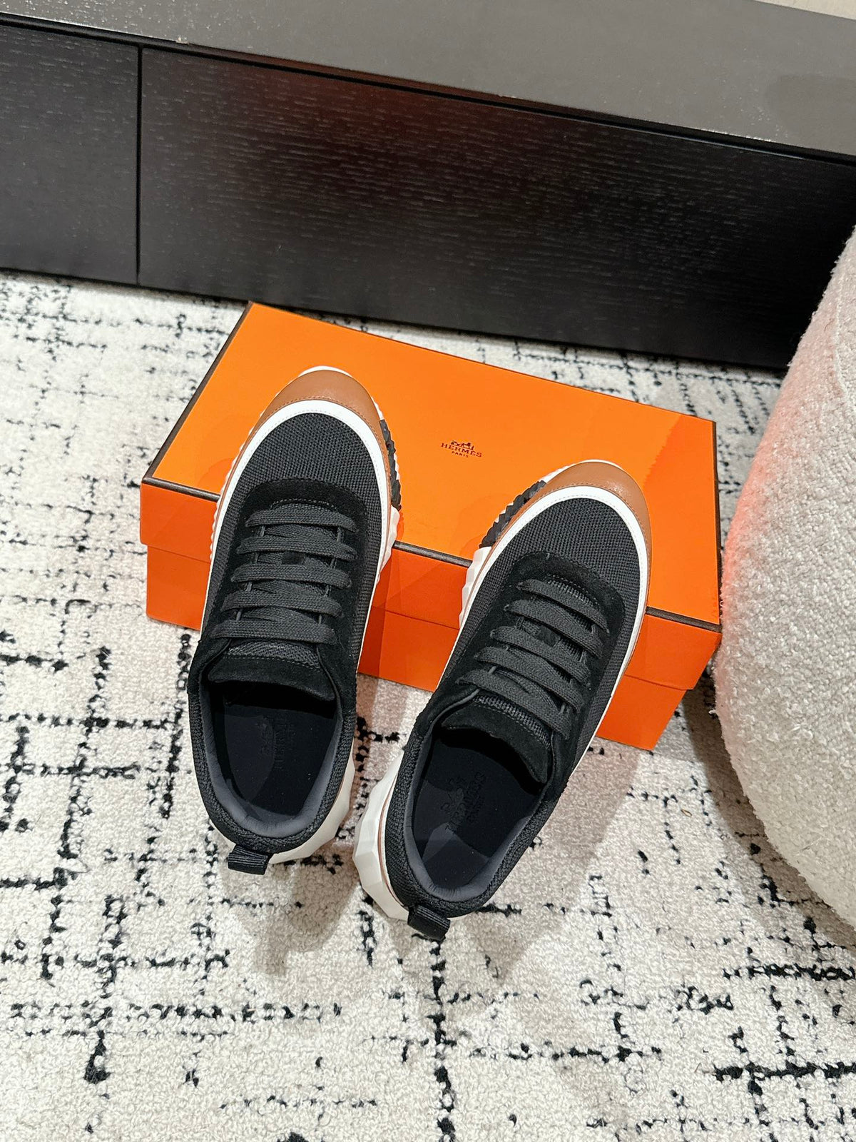 HM Sneaker In Black Mesh Fabric 985318